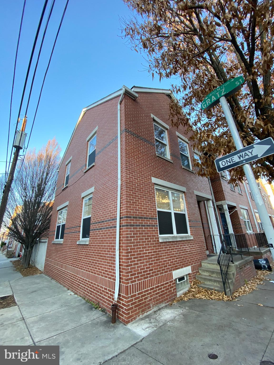 TEMPLE UNIVERSITY - Residential Lease