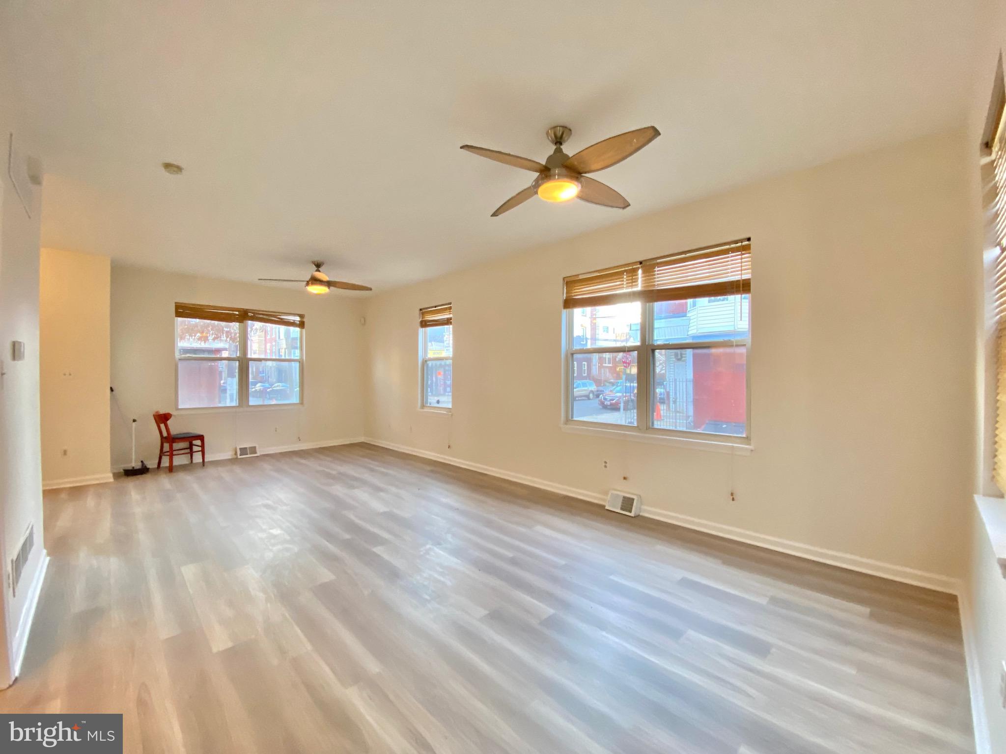 TEMPLE UNIVERSITY - Residential Lease