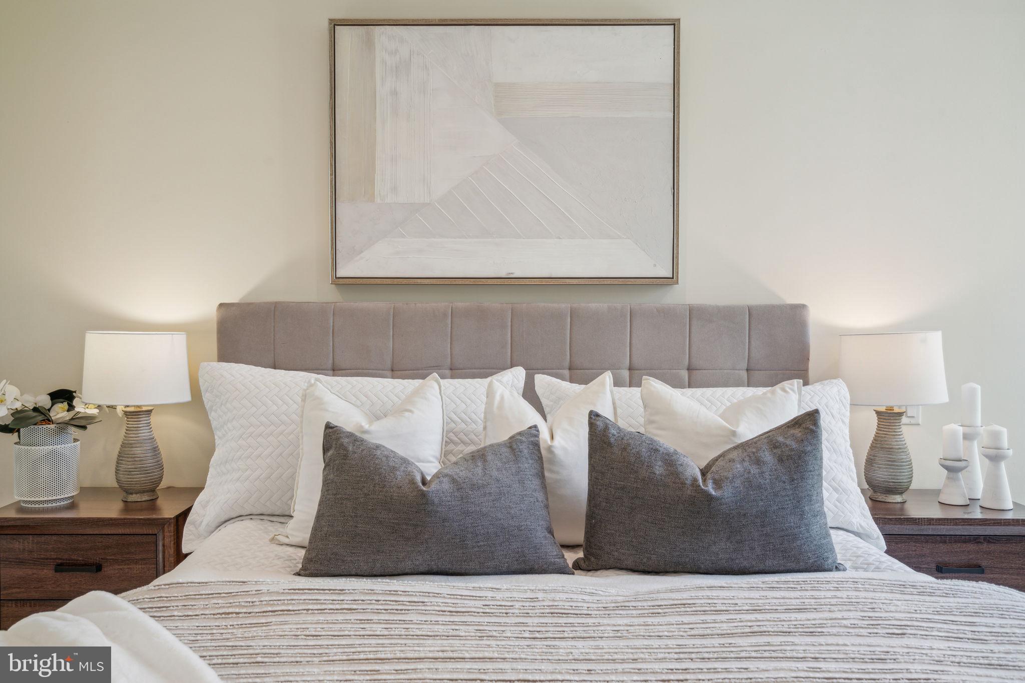 SOCIETY HILL - Residential