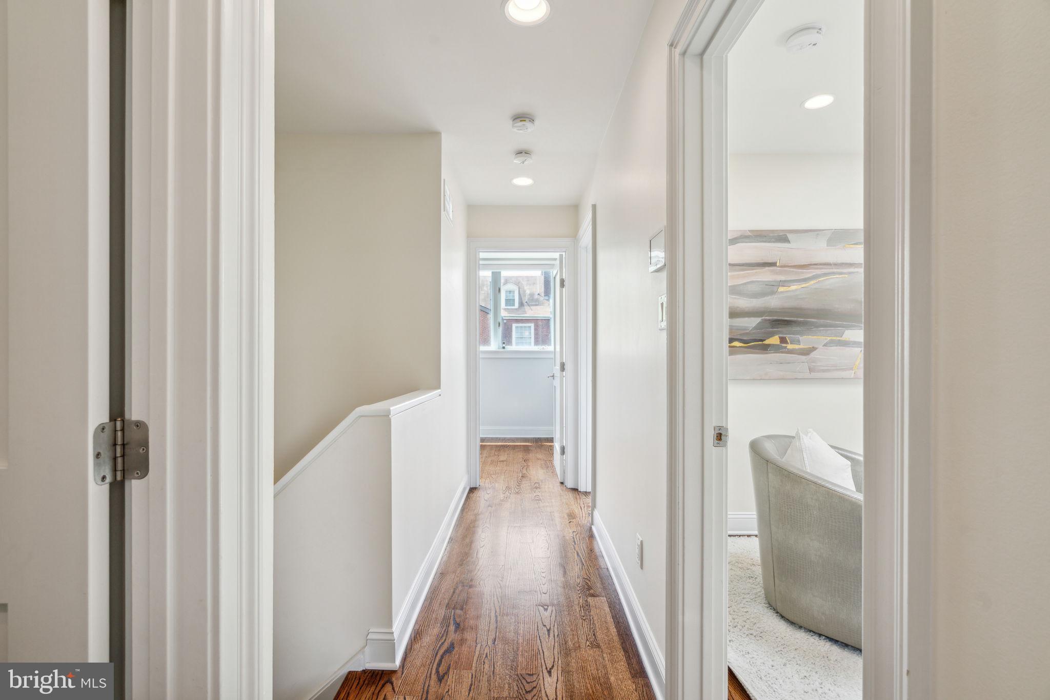 SOCIETY HILL - Residential