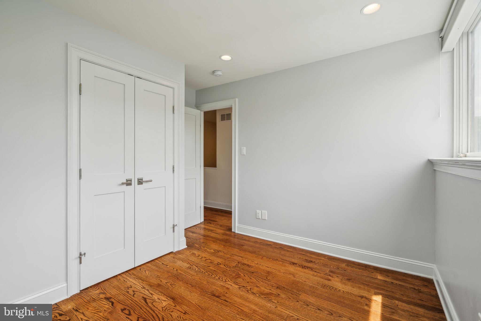 SOCIETY HILL - Residential