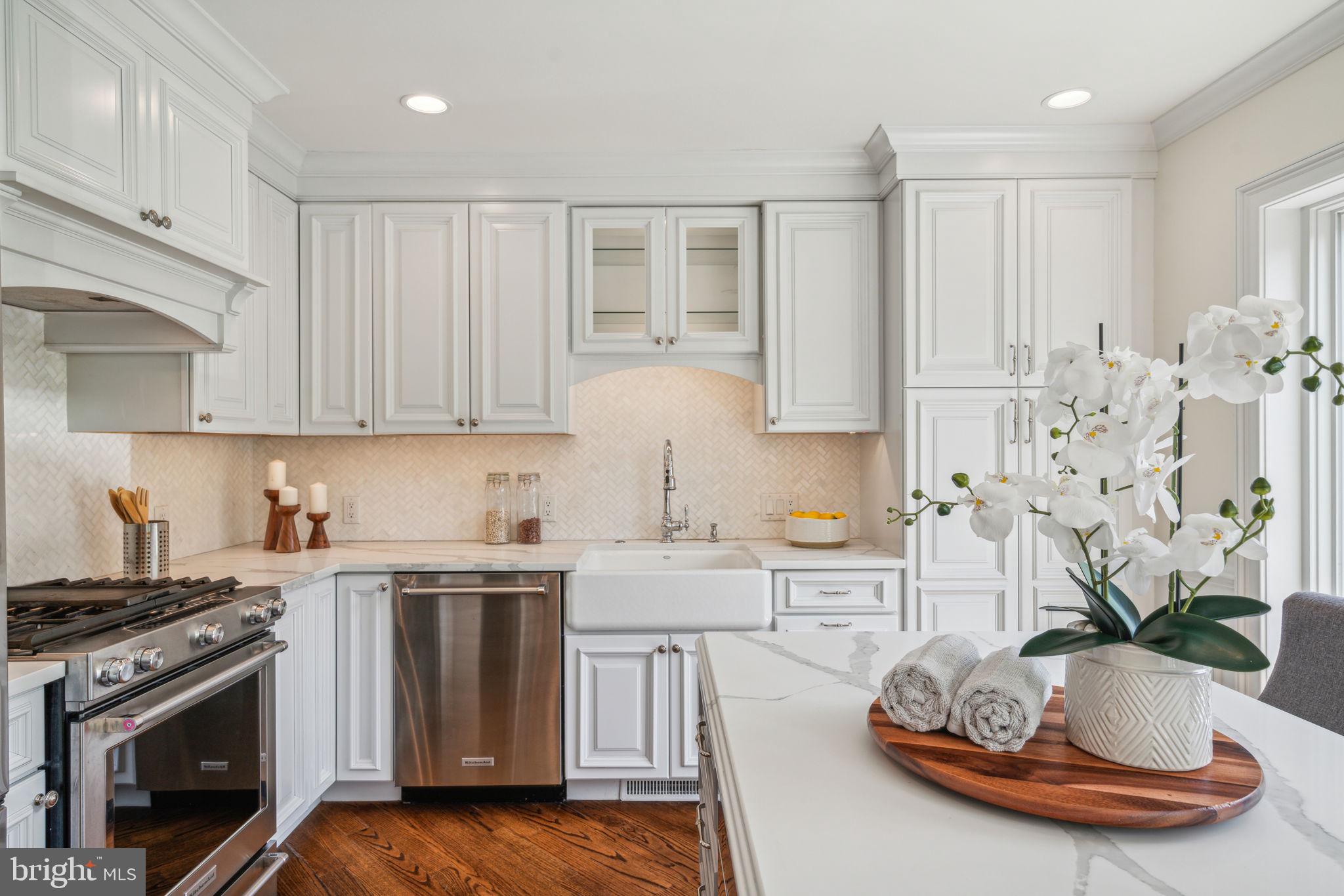 SOCIETY HILL - Residential