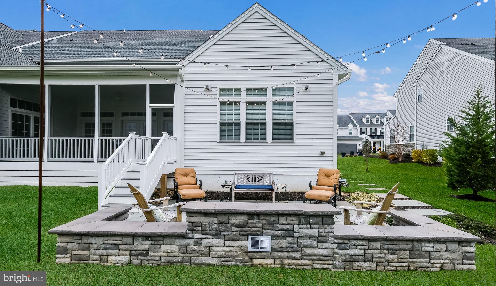 SQUIRES RIDGE - Residential