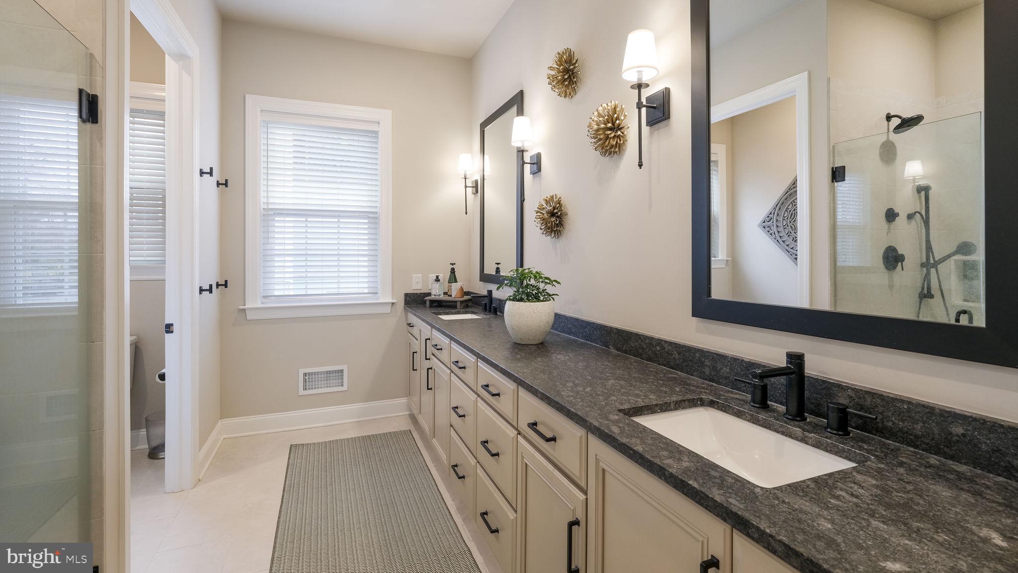 SQUIRES RIDGE - Residential