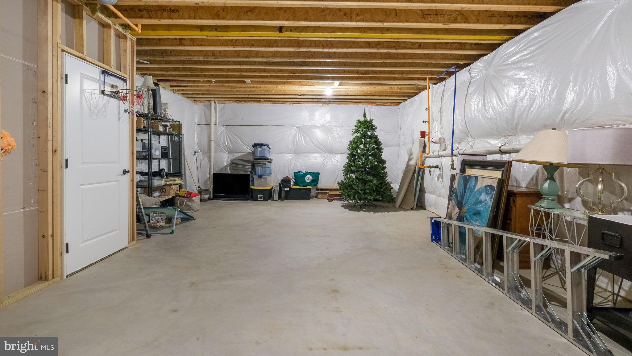 SQUIRES RIDGE - Residential