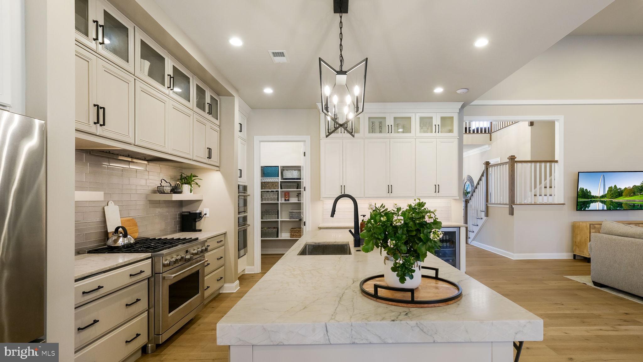 SQUIRES RIDGE - Residential