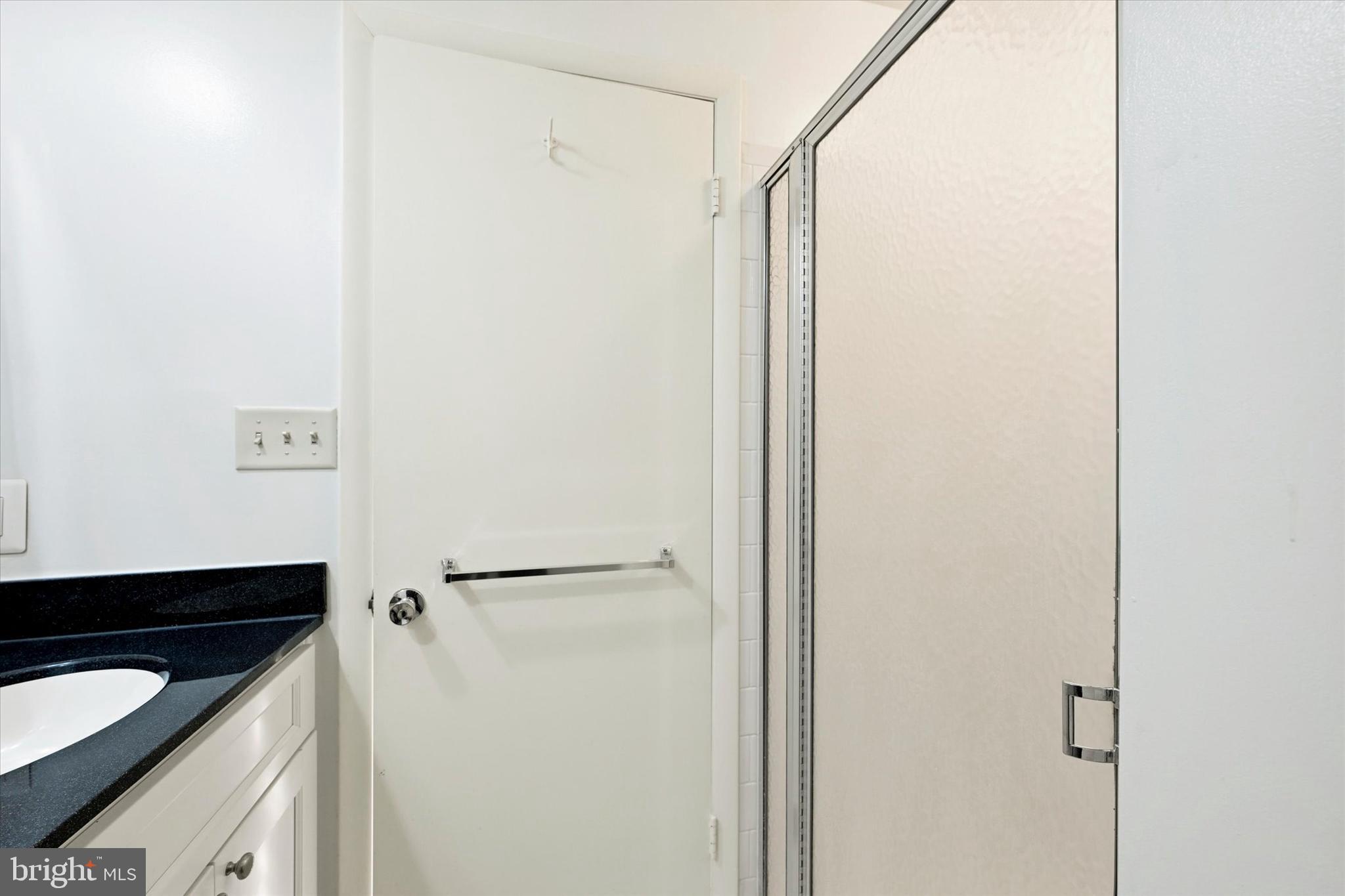 SHEPHERDS KNOLL GARDEN - Residential