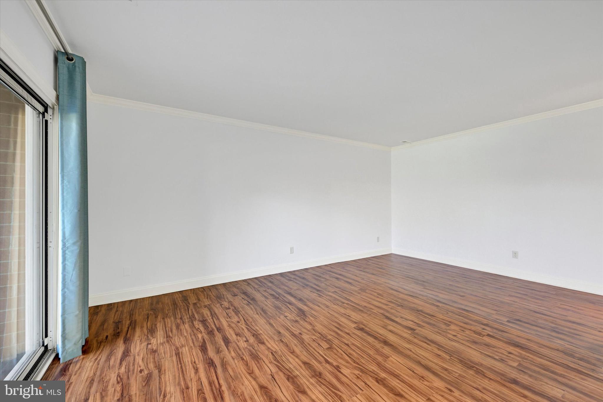 SHEPHERDS KNOLL GARDEN - Residential