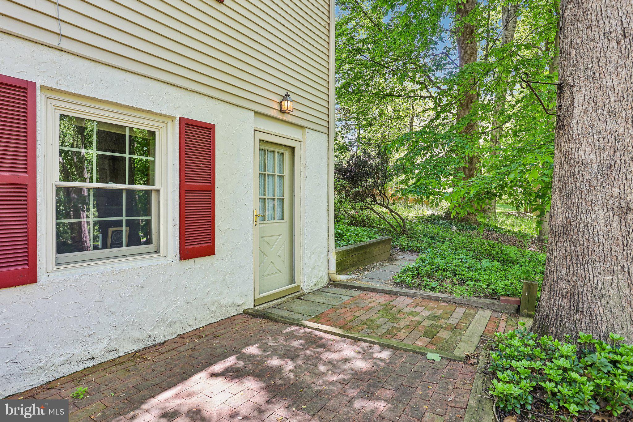 RED BRIDGE FARM - Residential