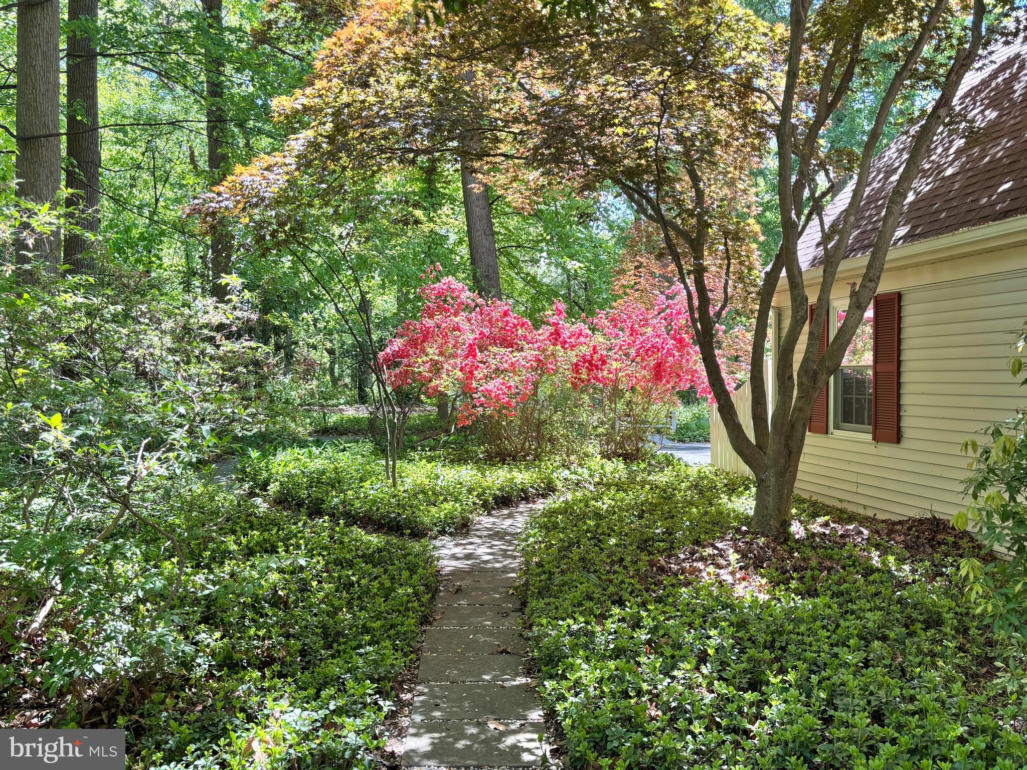 RED BRIDGE FARM - Residential