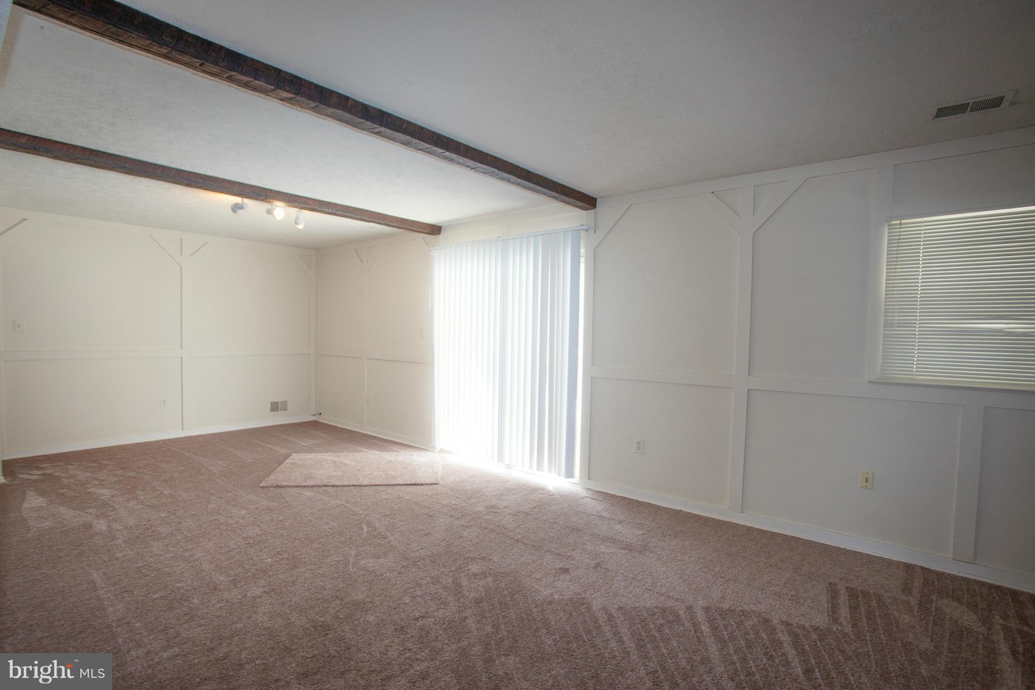 SARATOGA - Residential Lease