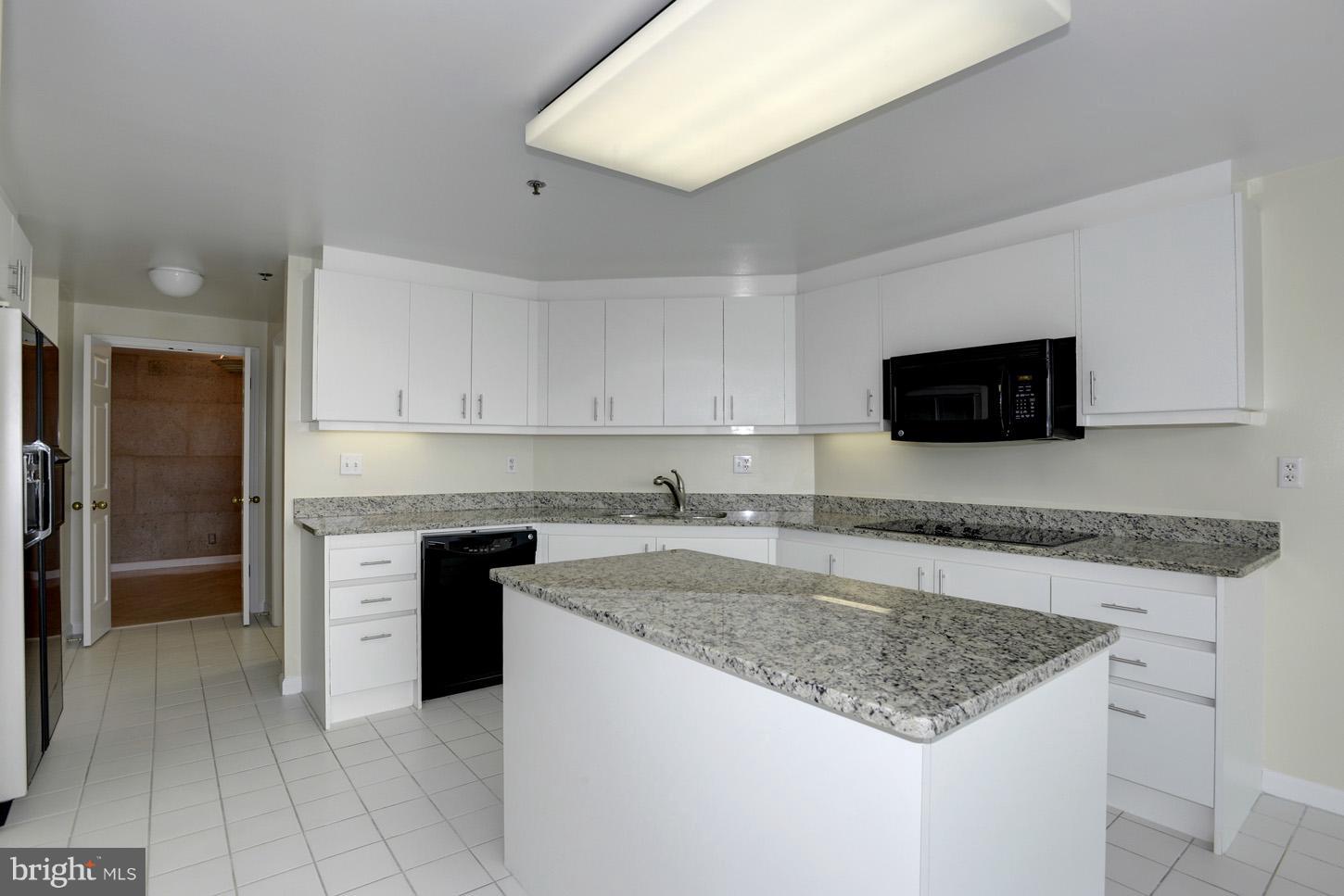 SOMERSET HOUSE 2 - Residential