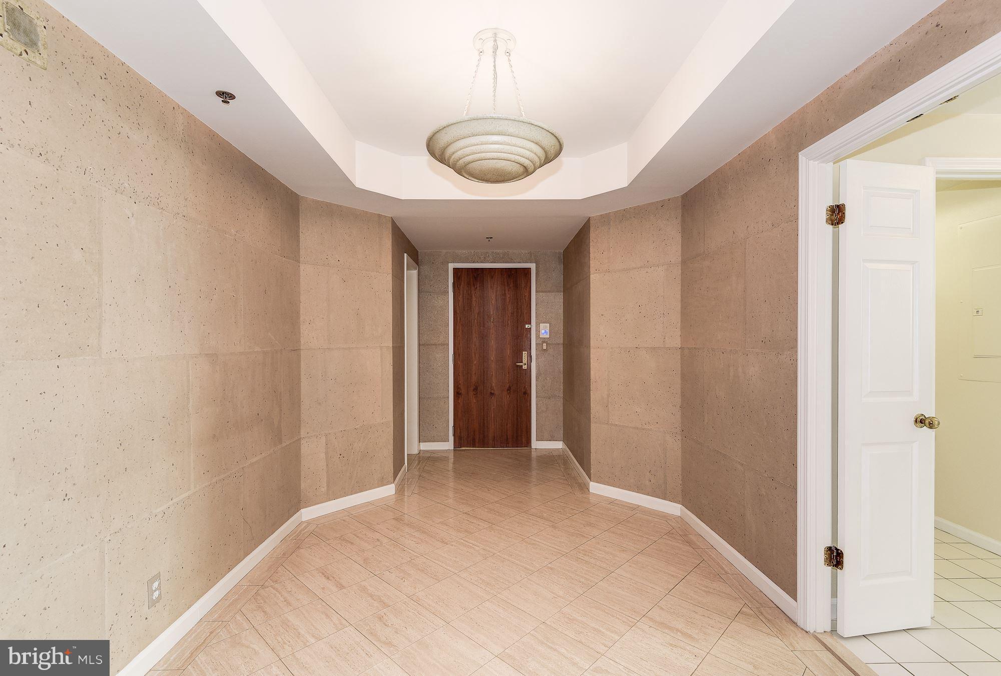 SOMERSET HOUSE 2 - Residential