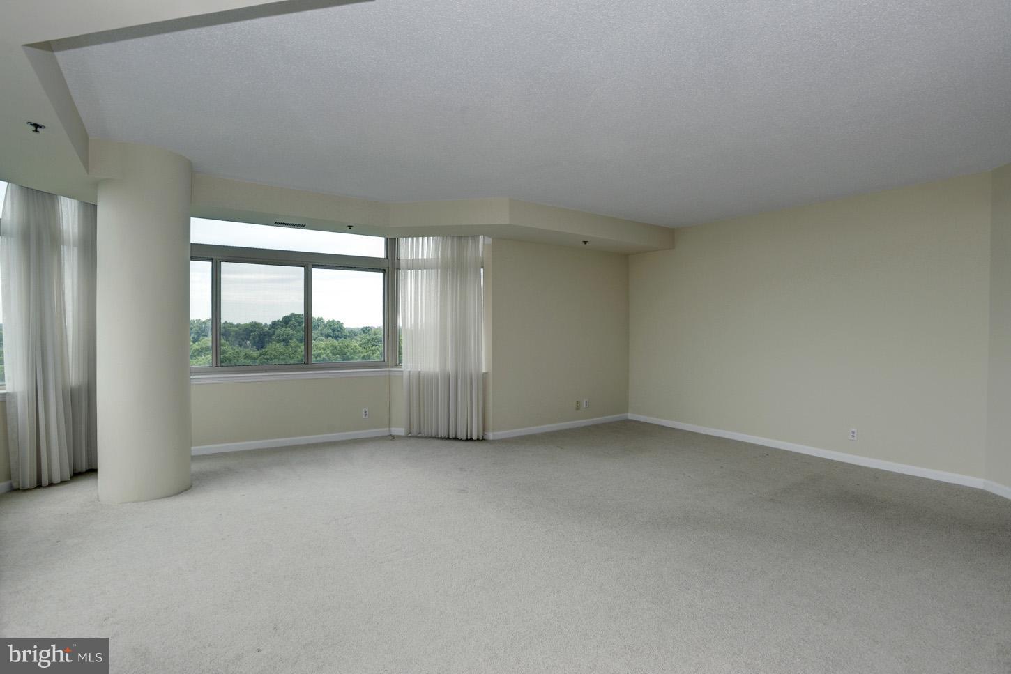 SOMERSET HOUSE 2 - Residential