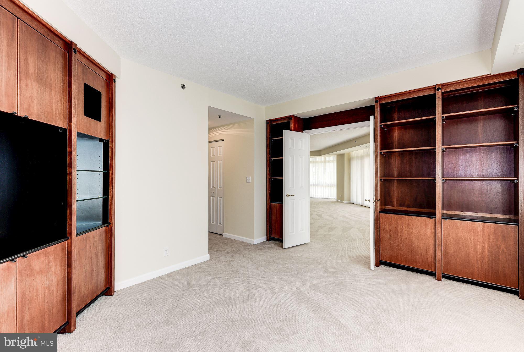 SOMERSET HOUSE 2 - Residential