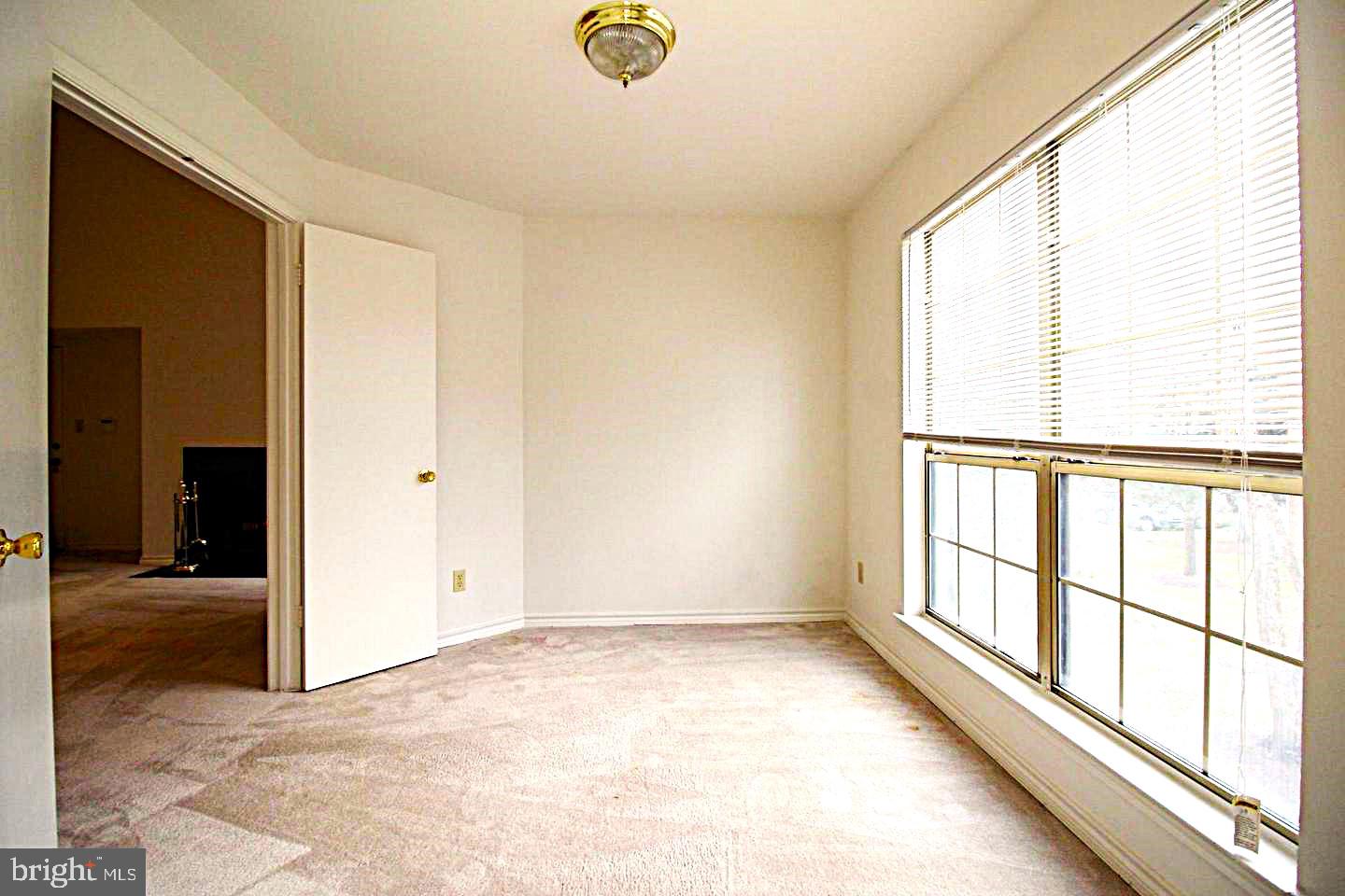 PENDERBROOK SQUARE CONDOMINIUMS - Residential