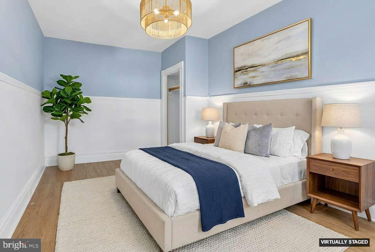 CHESTNUT HILL - Residential