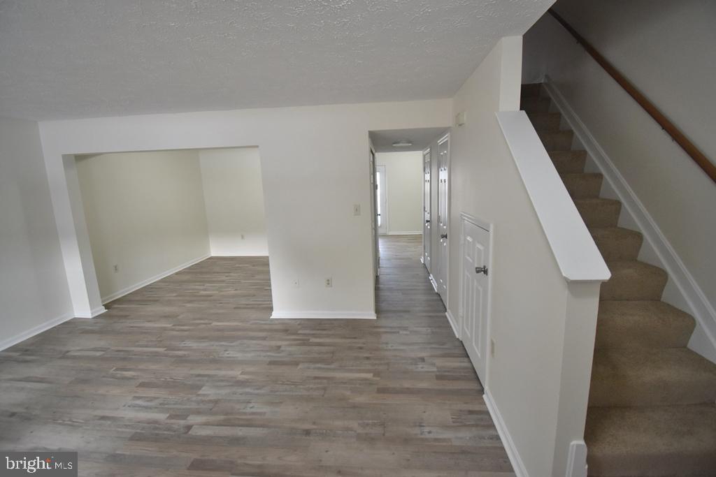 DEERWOOD - Residential Lease