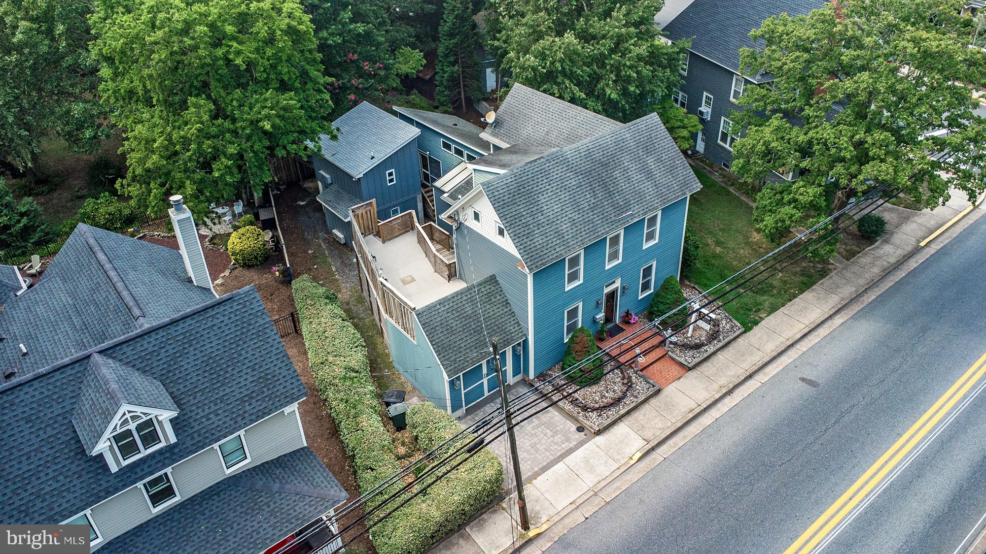 606 KINGS HIGHWAY