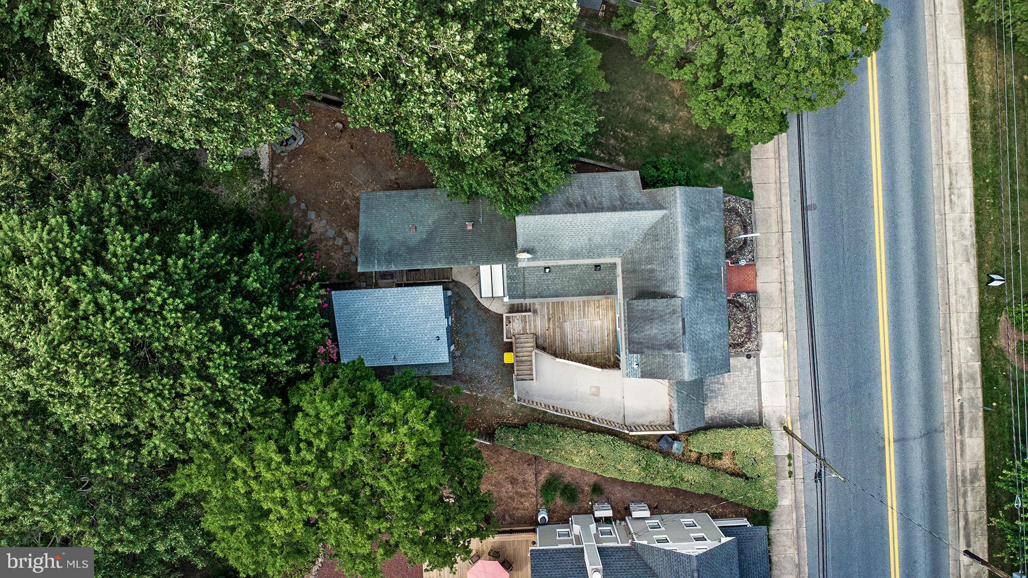 606 KINGS HIGHWAY