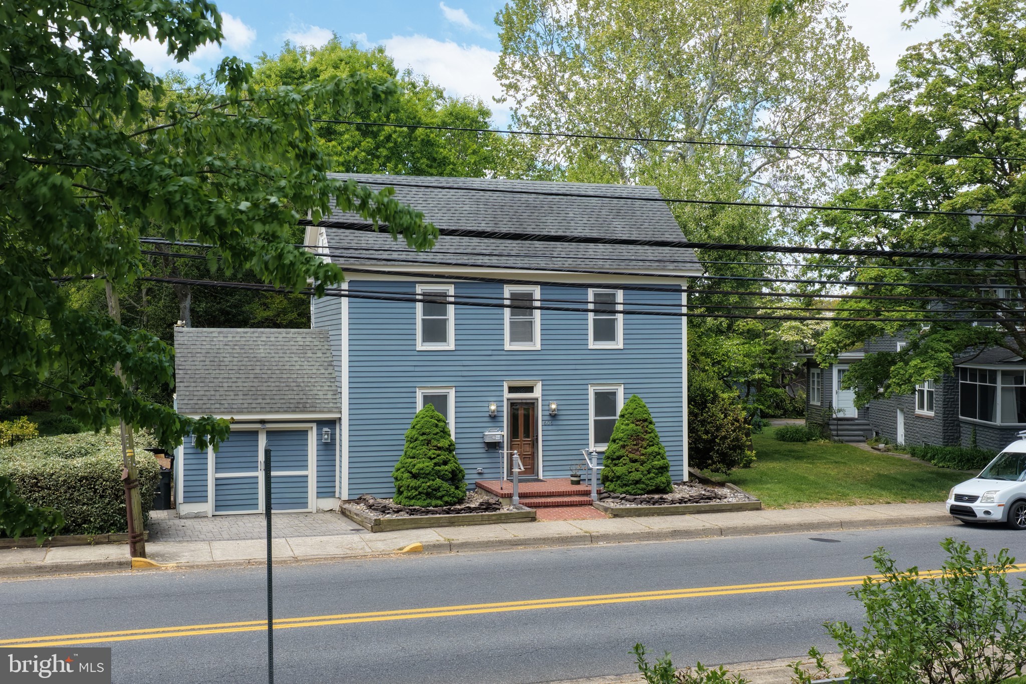 606 KINGS HIGHWAY