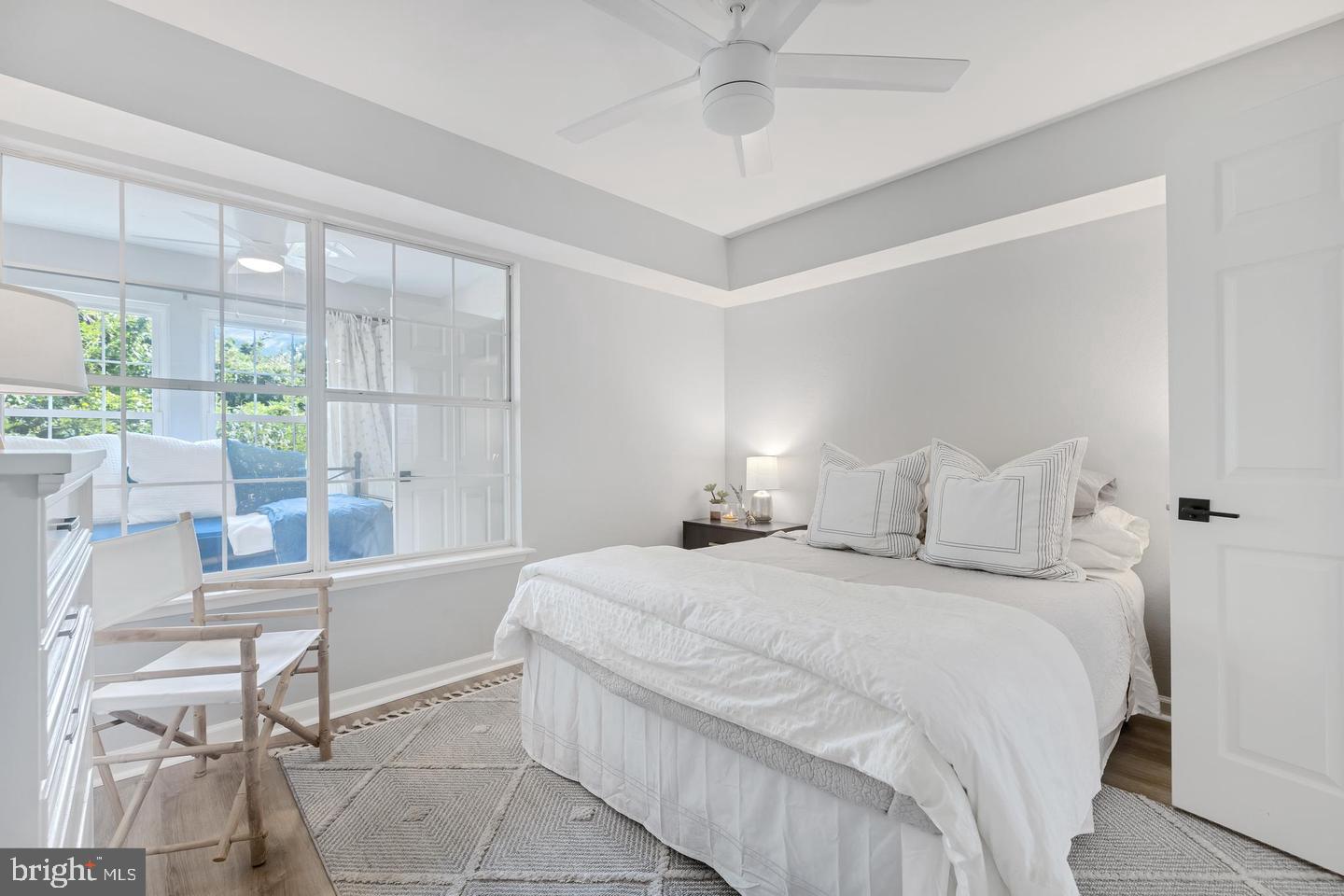 POINTE AT PARK CENTER - Residential Lease