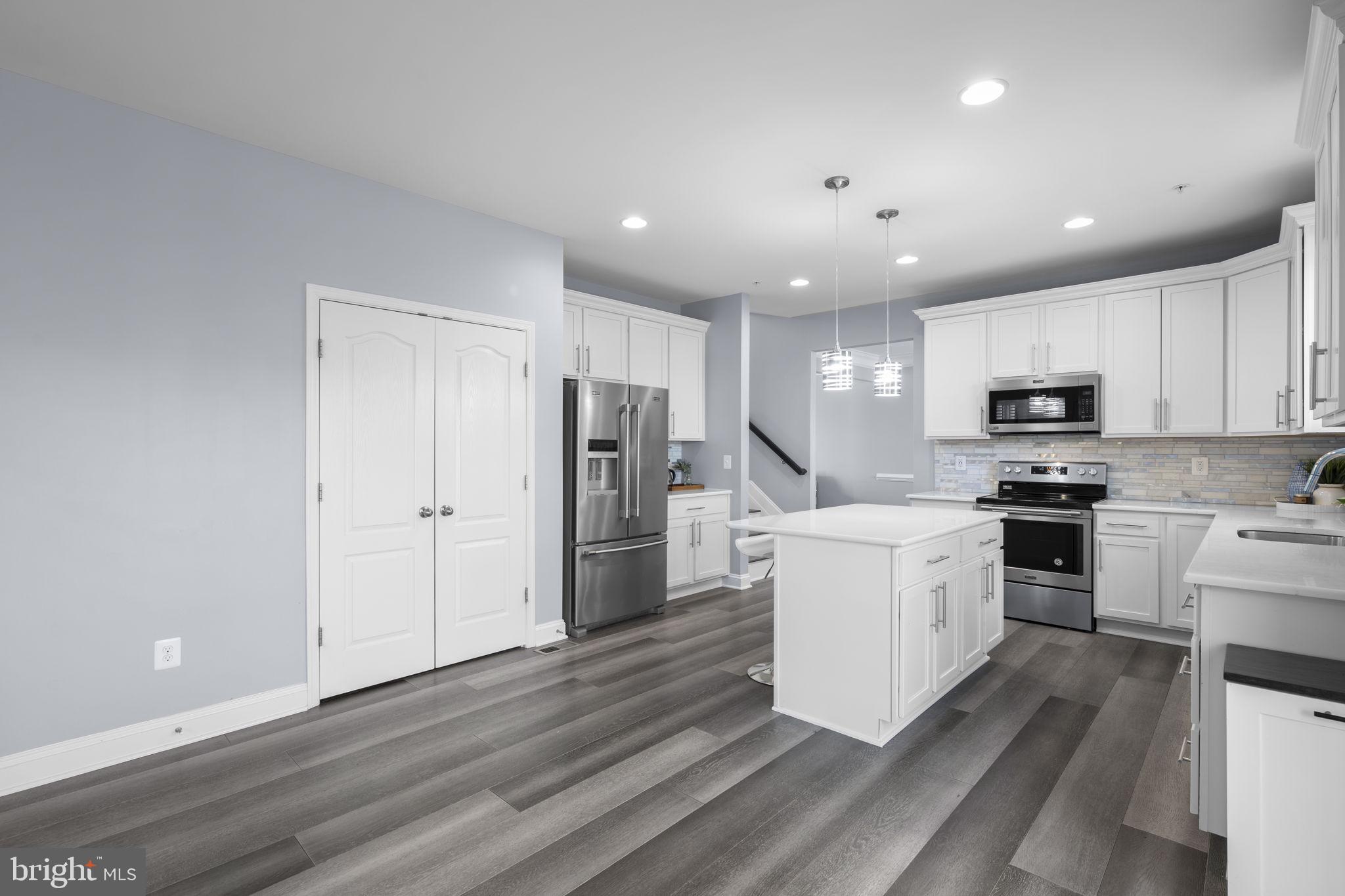 OLNEY OUTSIDE - Residential