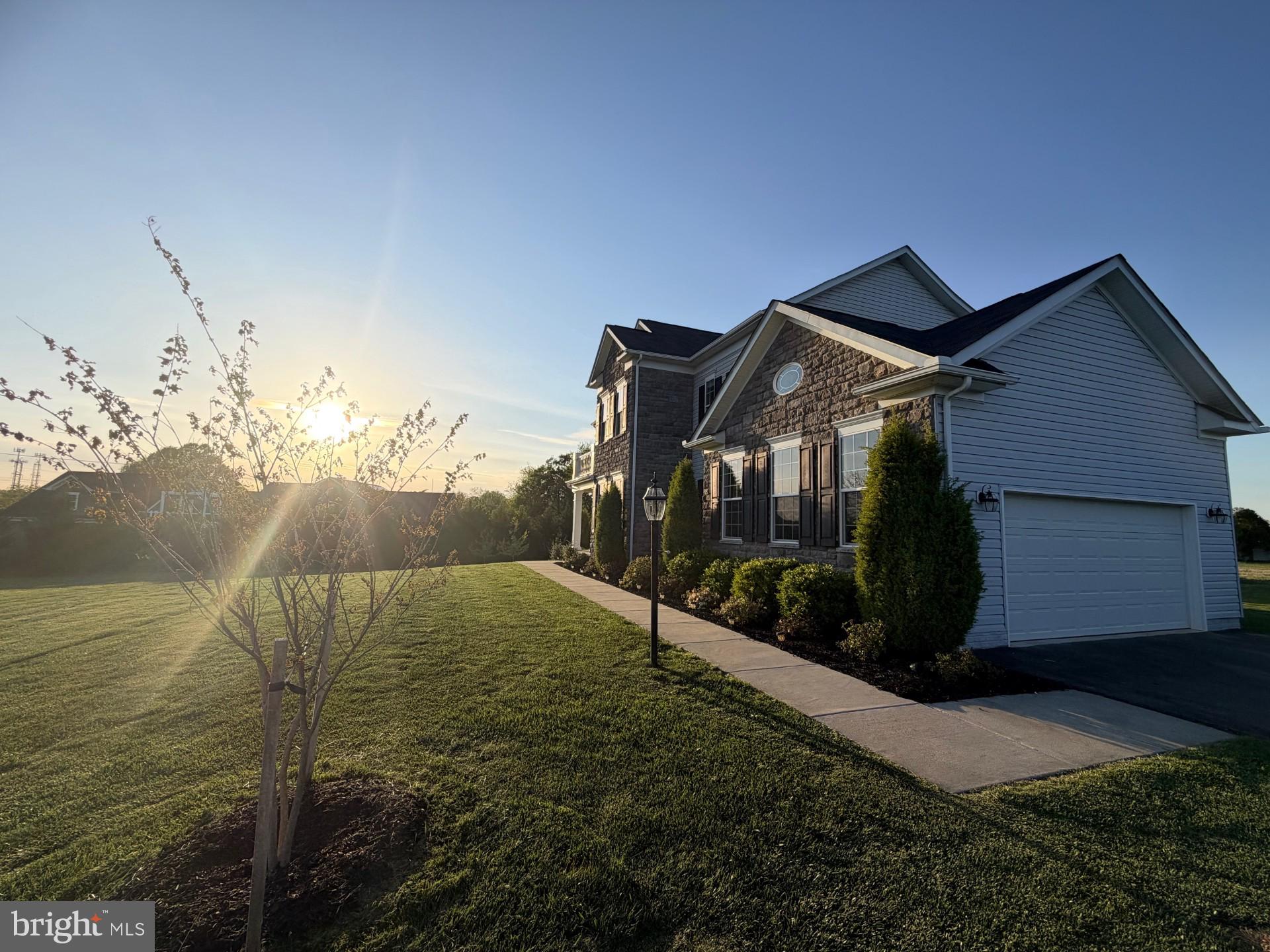 OLNEY OUTSIDE - Residential