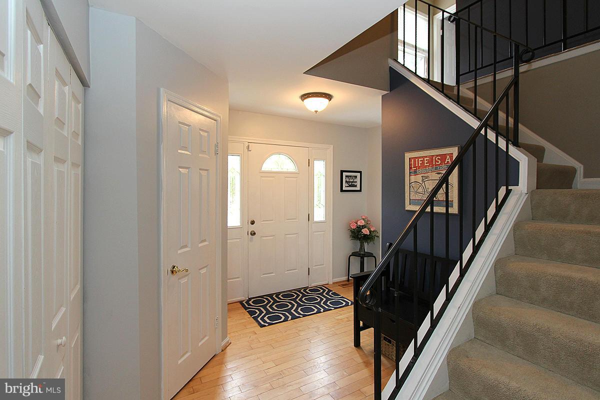 TREESIDE - Residential