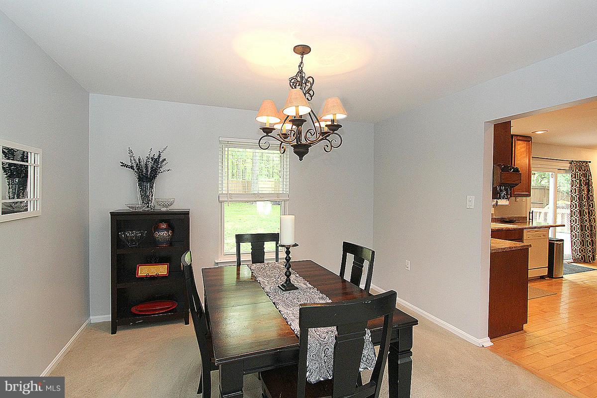 TREESIDE - Residential