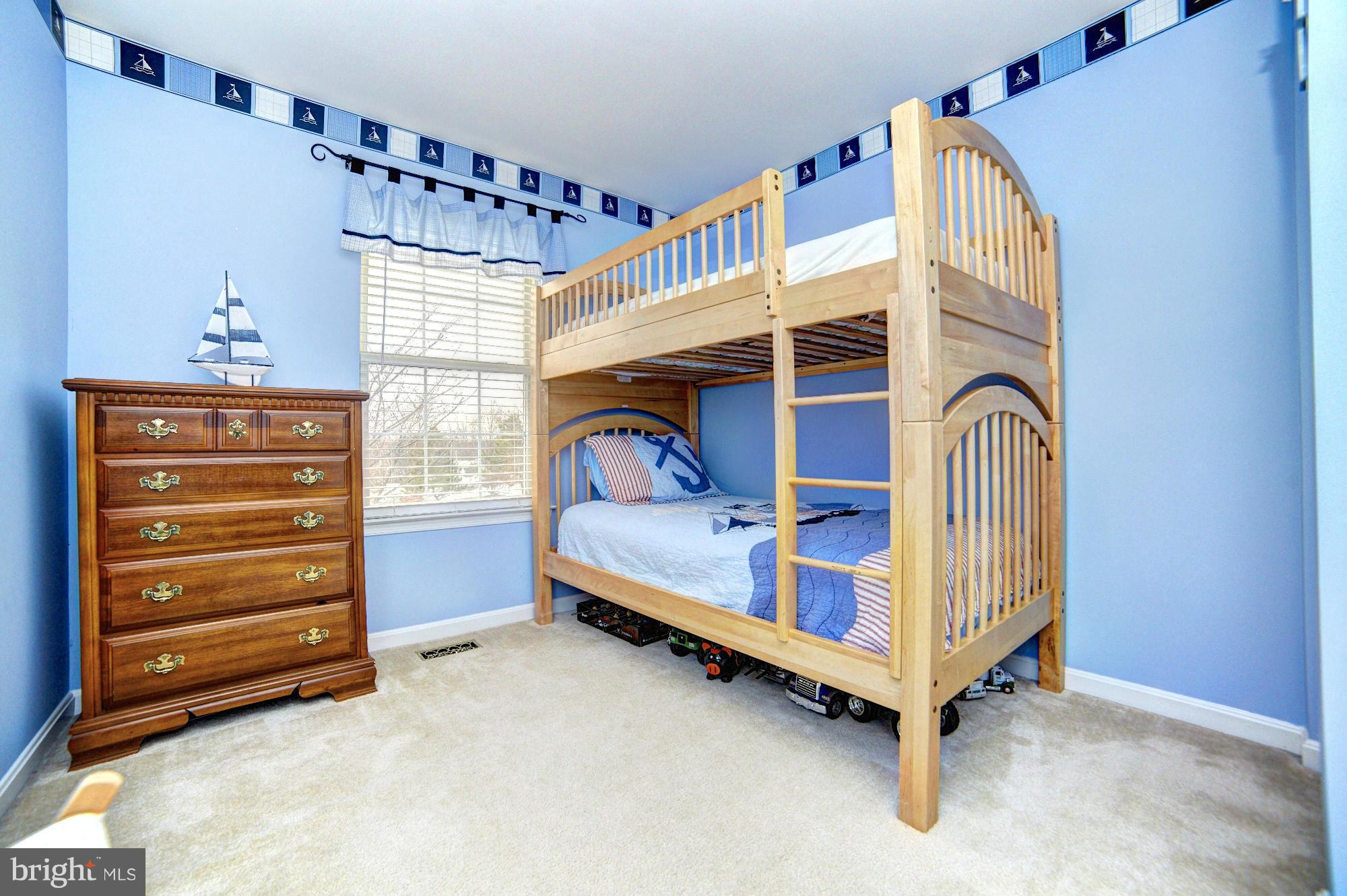 HICKORY OVERLOOK - Residential