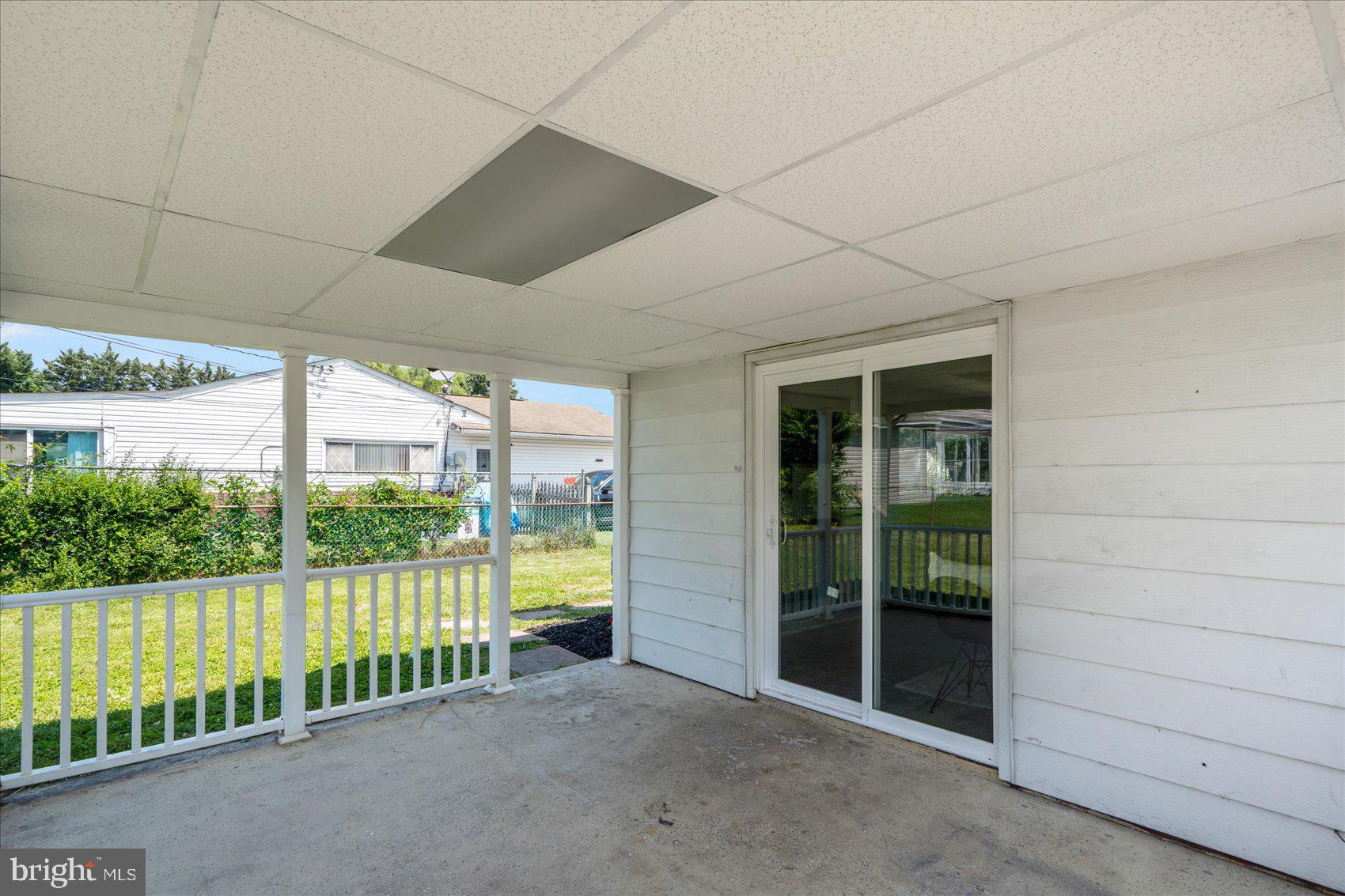 CHADWICK MANOR - Residential