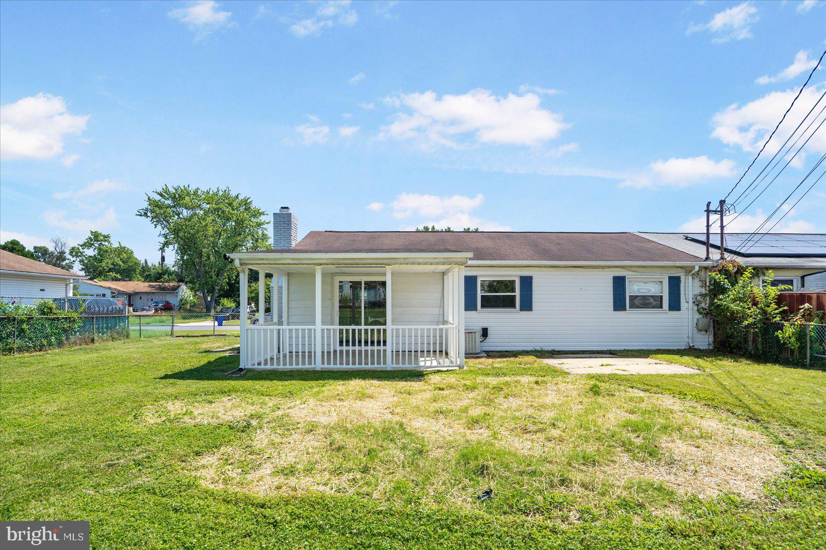 CHADWICK MANOR - Residential