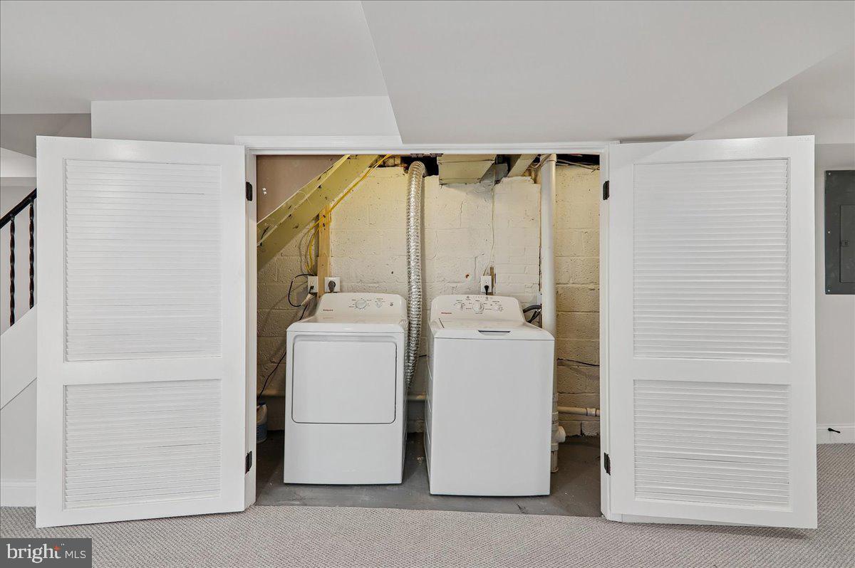 DEFENSE HEIGHTS - Residential