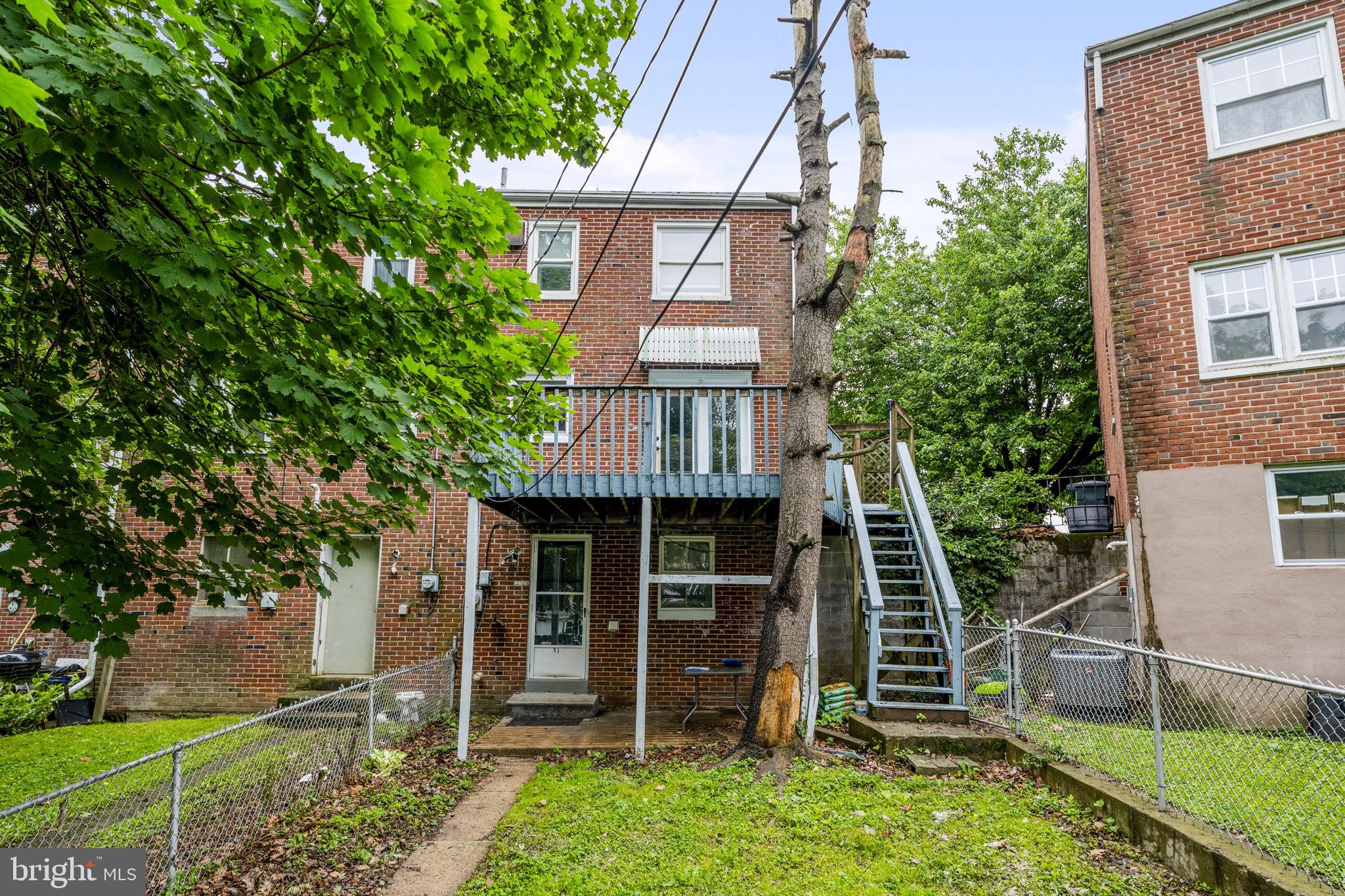 CABBAGE HILL - Residential