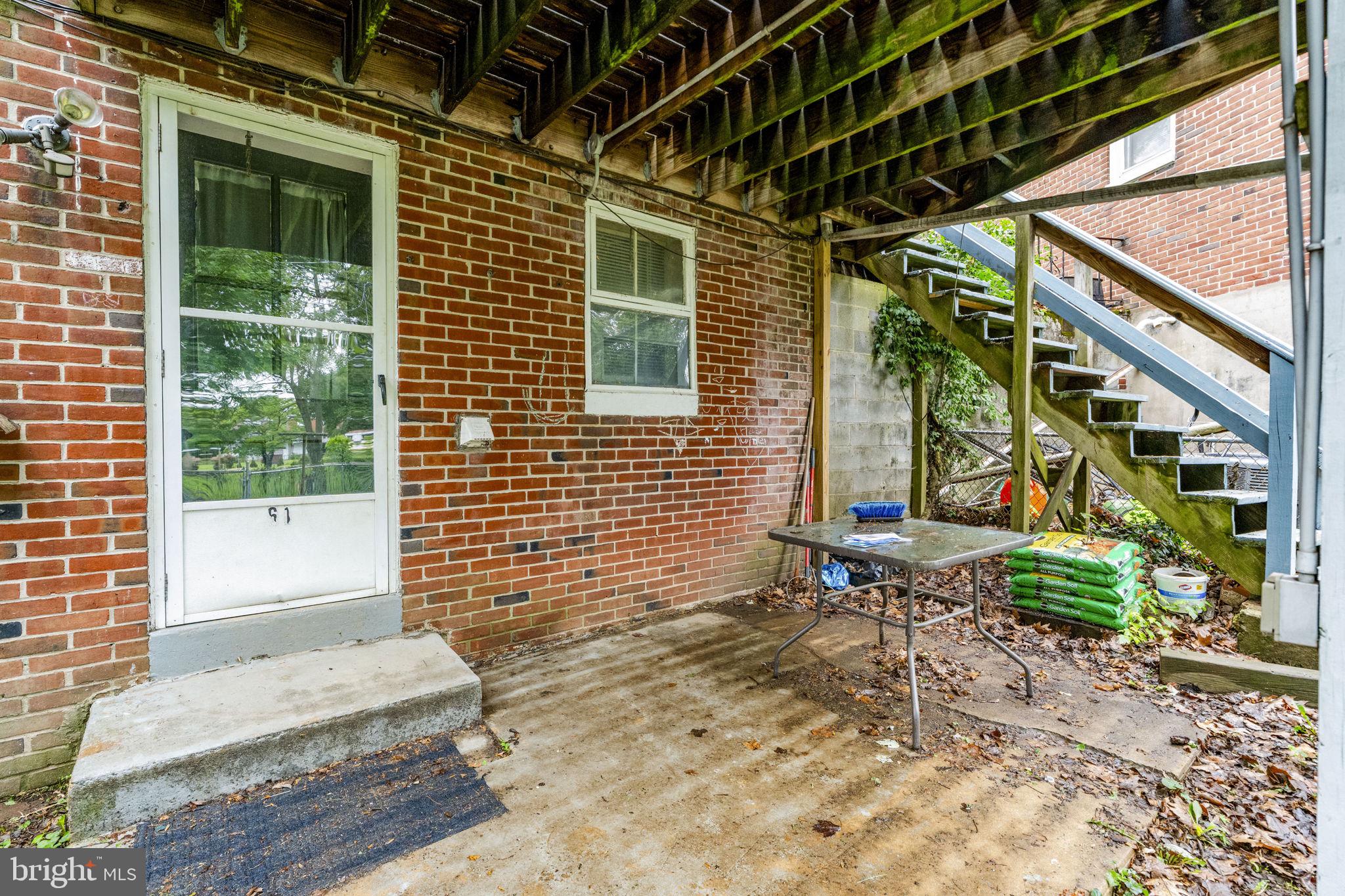 CABBAGE HILL - Residential