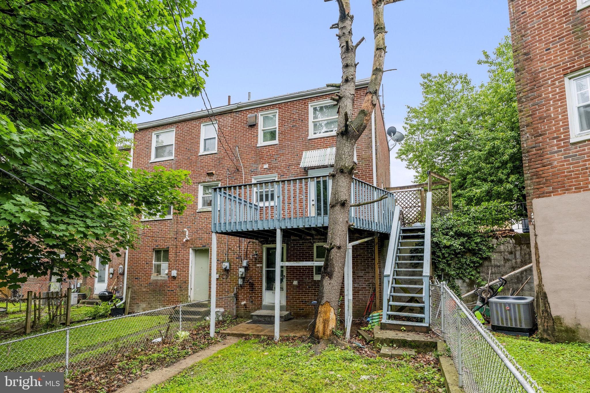 CABBAGE HILL - Residential