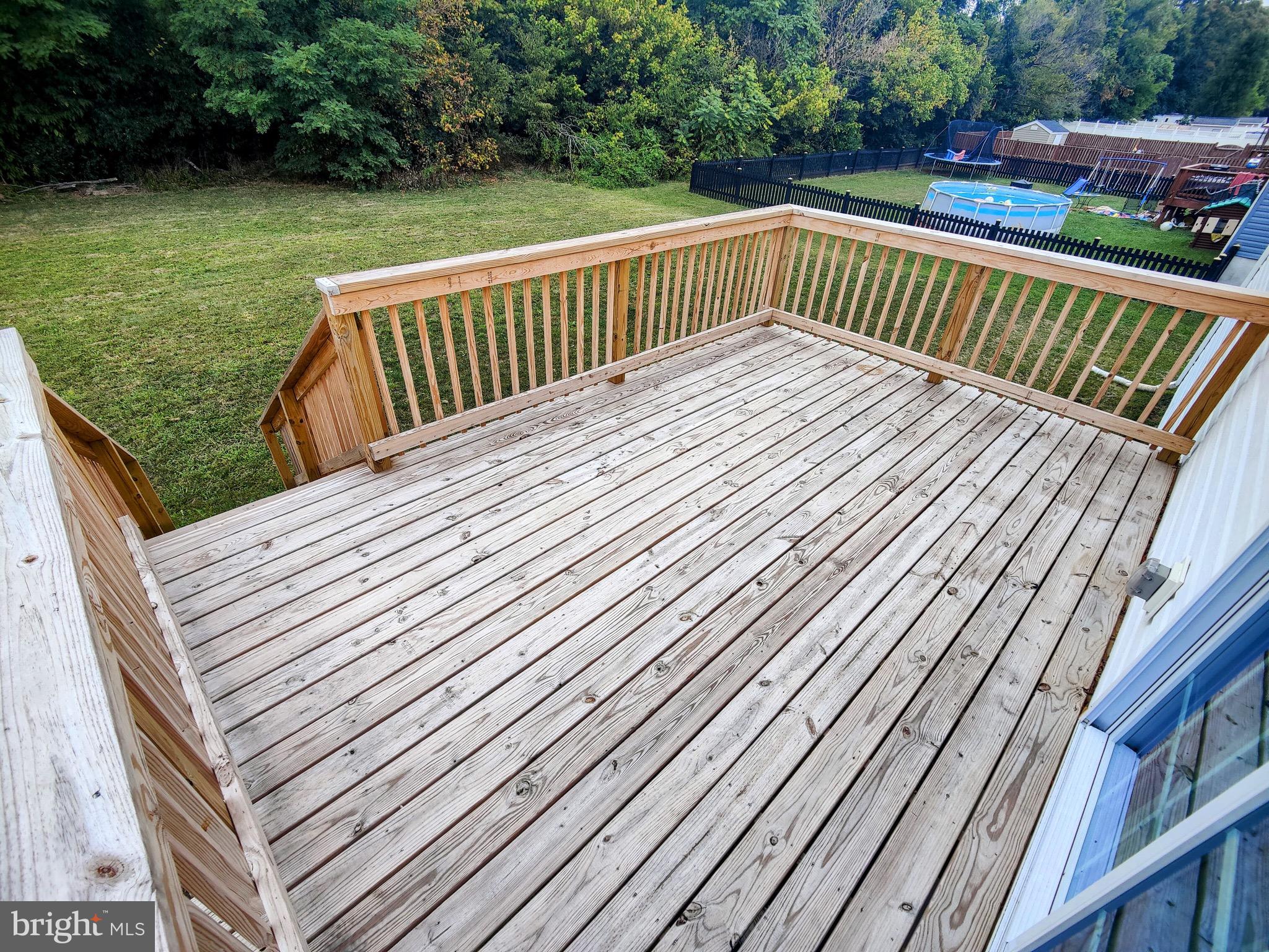 ELIZABETH STATION - Residential Lease