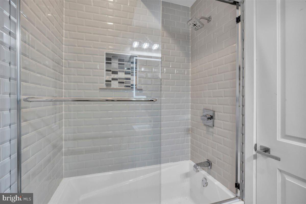 NORTHERN LIBERTIES - Residential Income