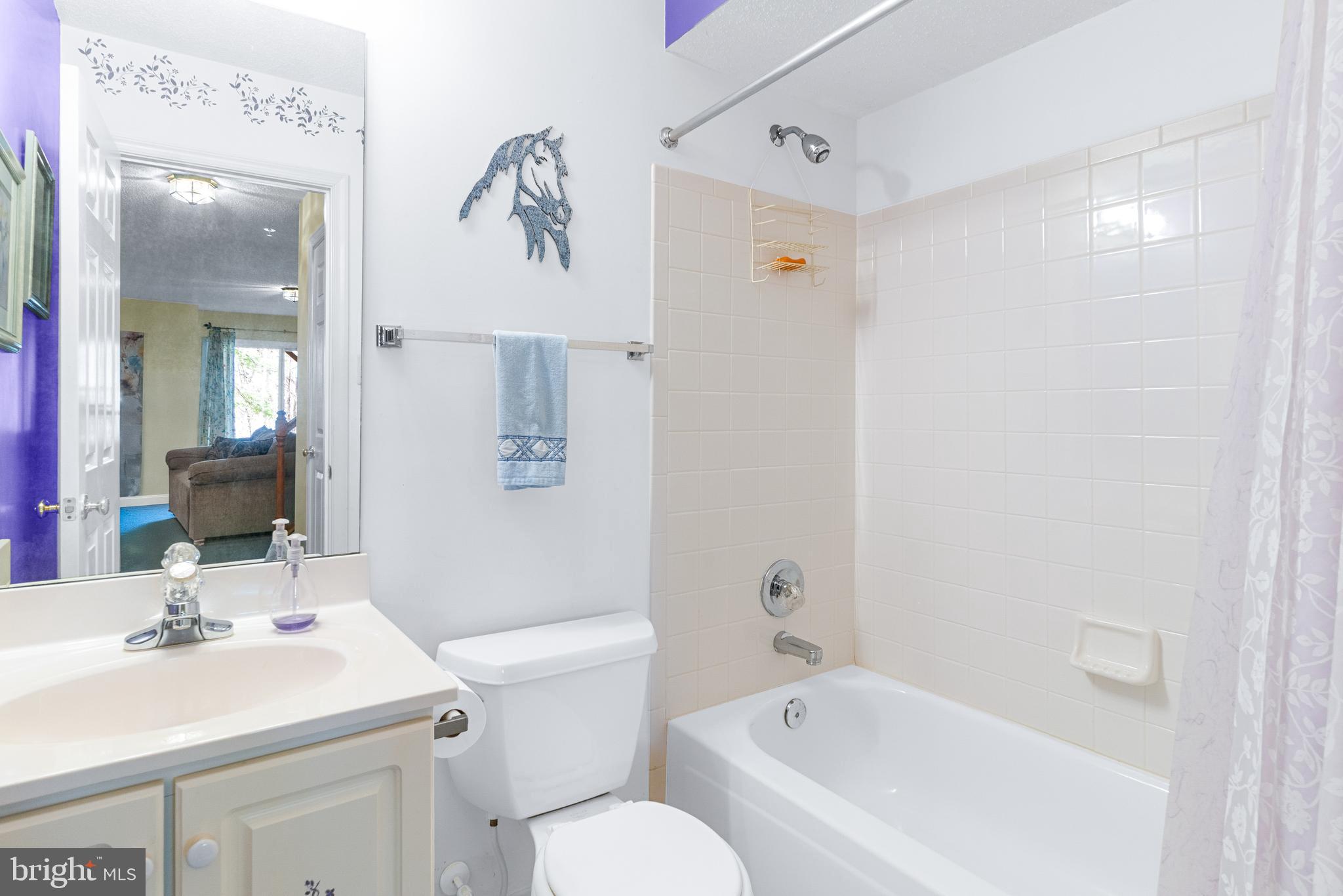 CHRISTIE ESTATES - Residential