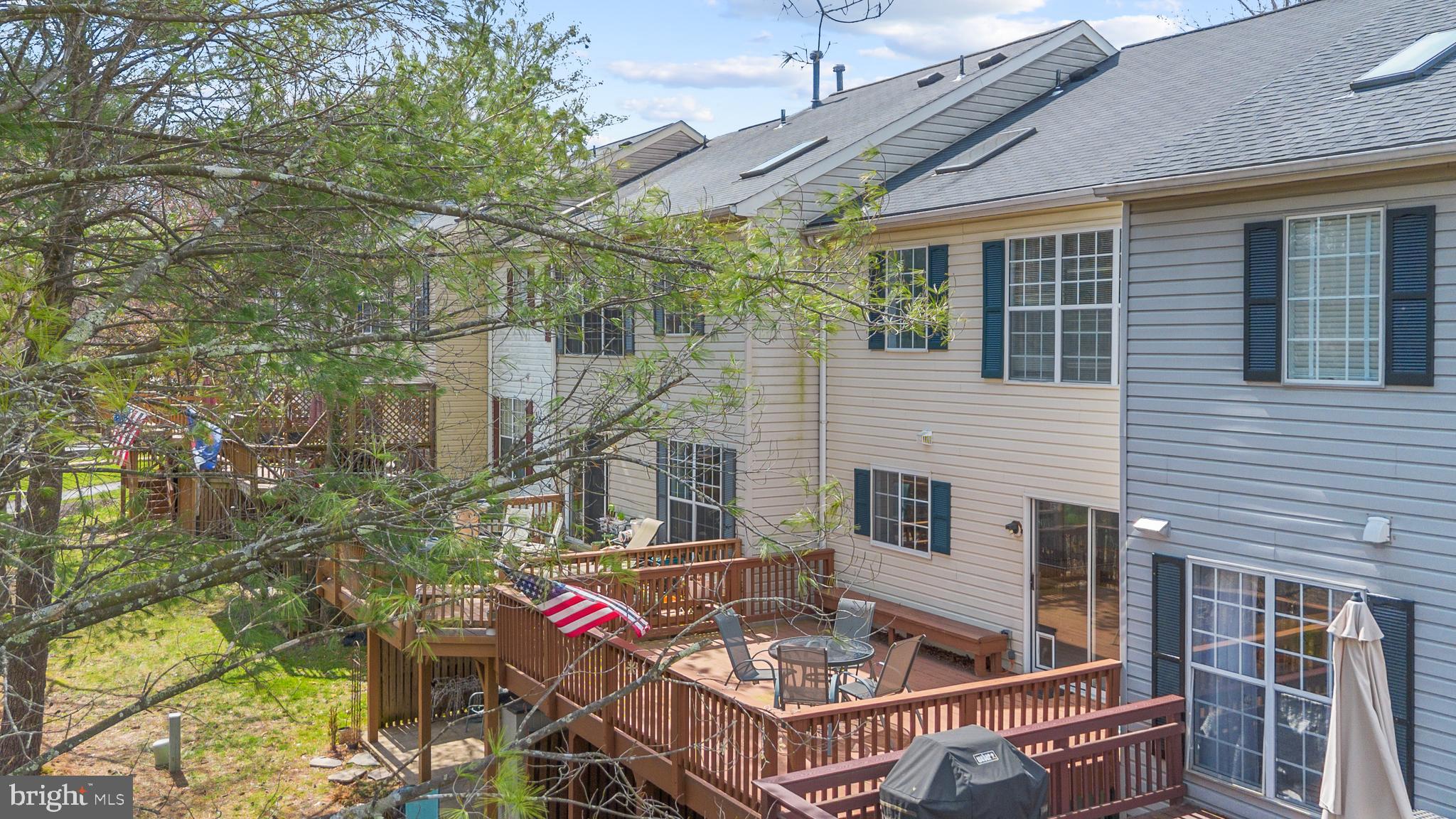 CHRISTIE ESTATES - Residential