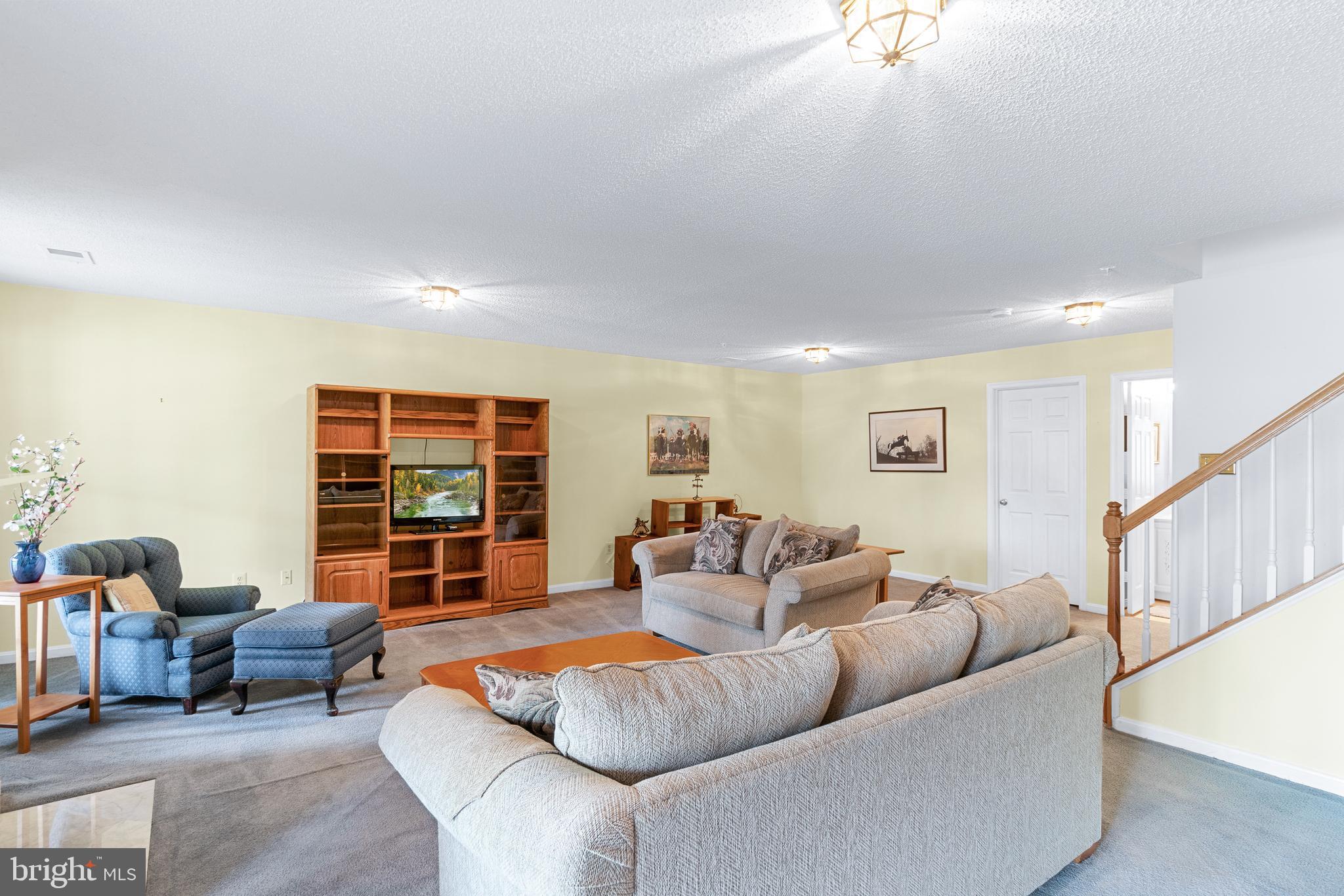 CHRISTIE ESTATES - Residential