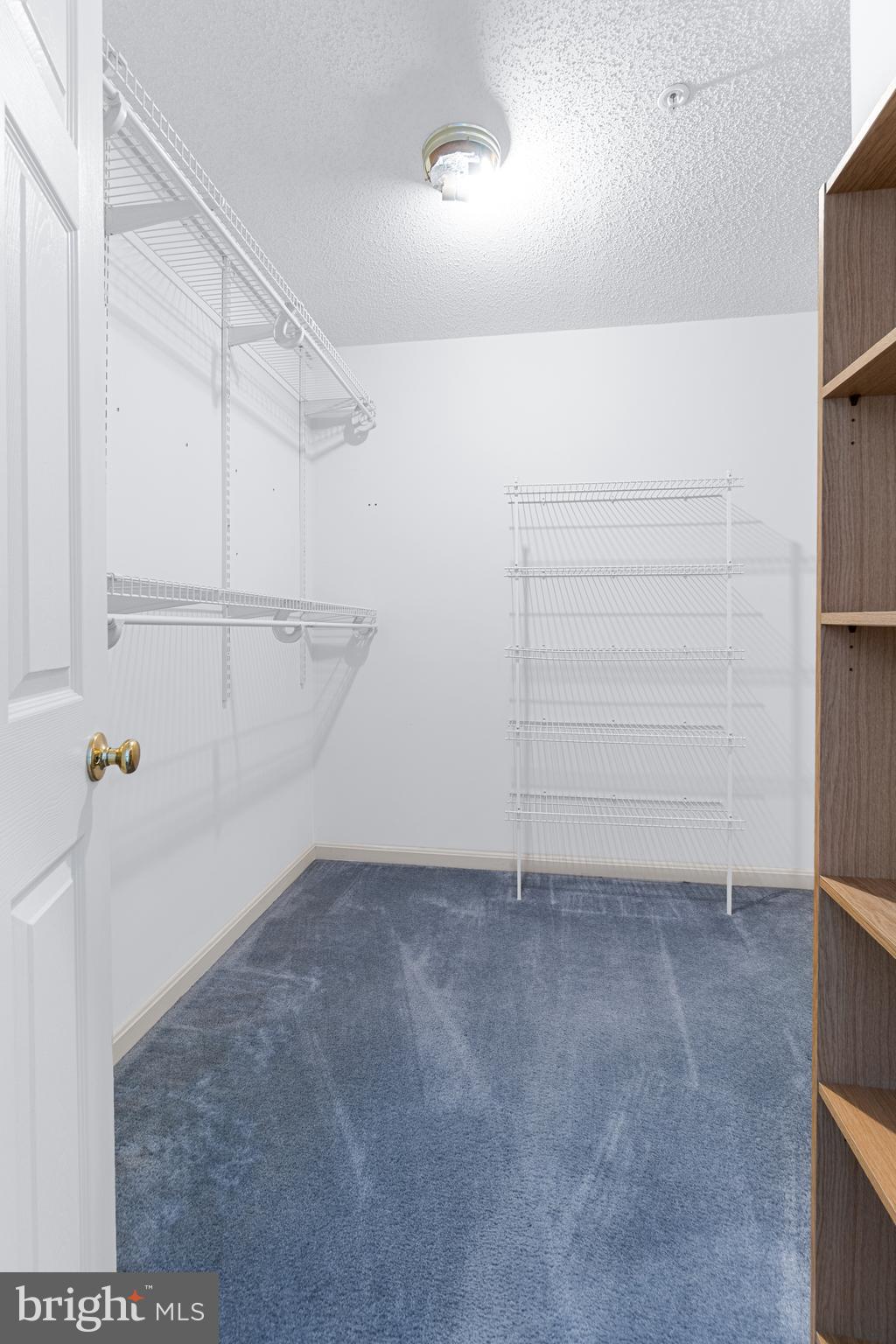 CHRISTIE ESTATES - Residential