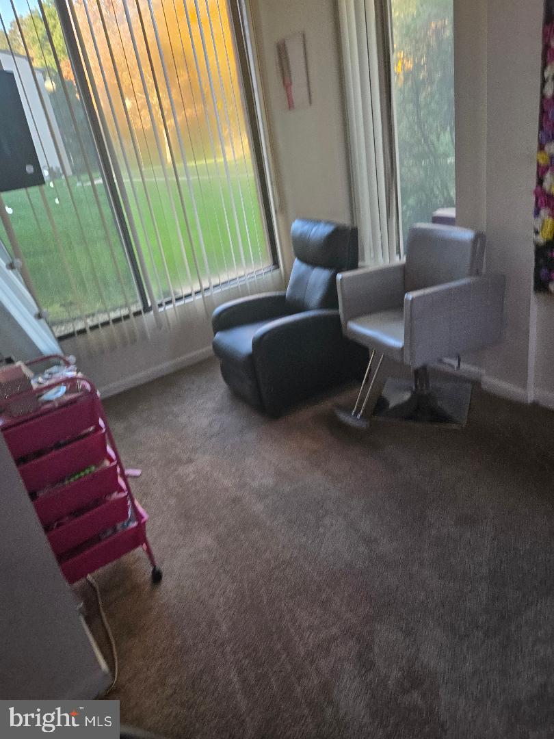 GREENBRIAR CONDO PHASE I - Residential Lease