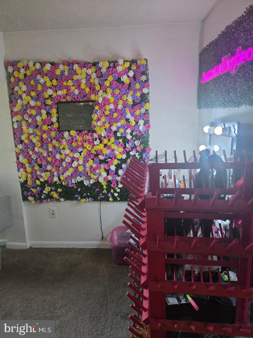 GREENBRIAR CONDO PHASE I - Residential Lease