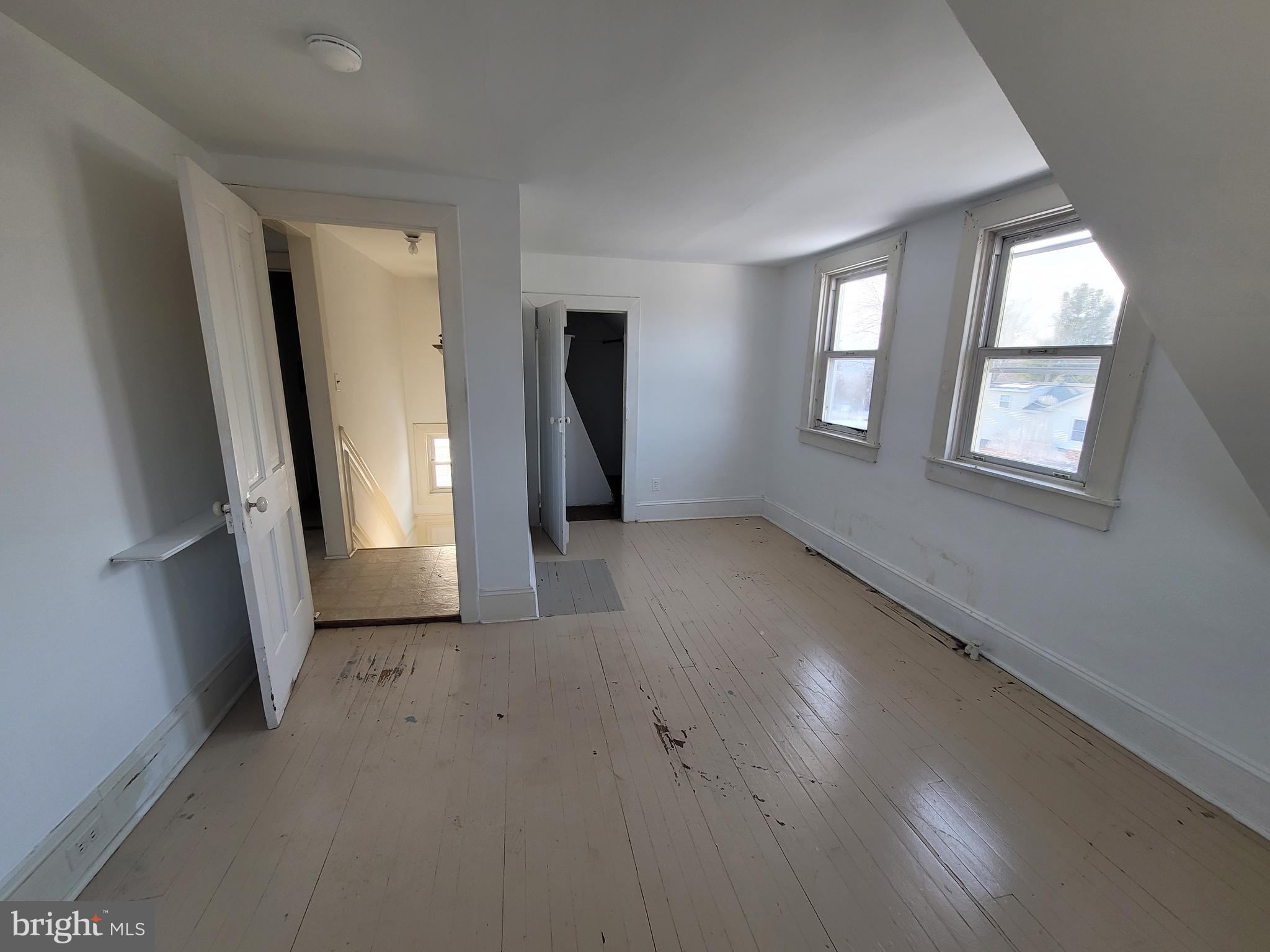 WARWICK - Residential