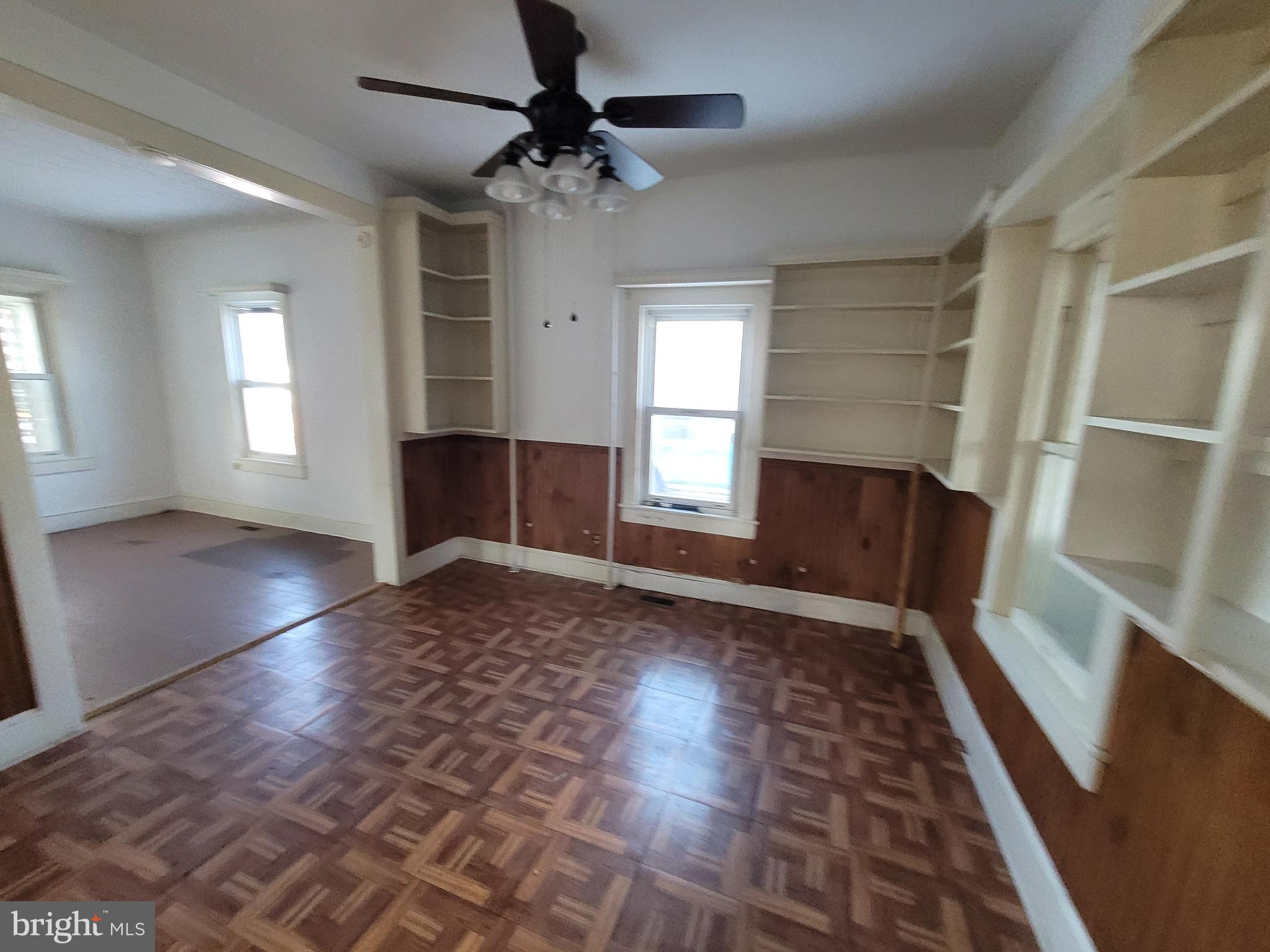 WARWICK - Residential