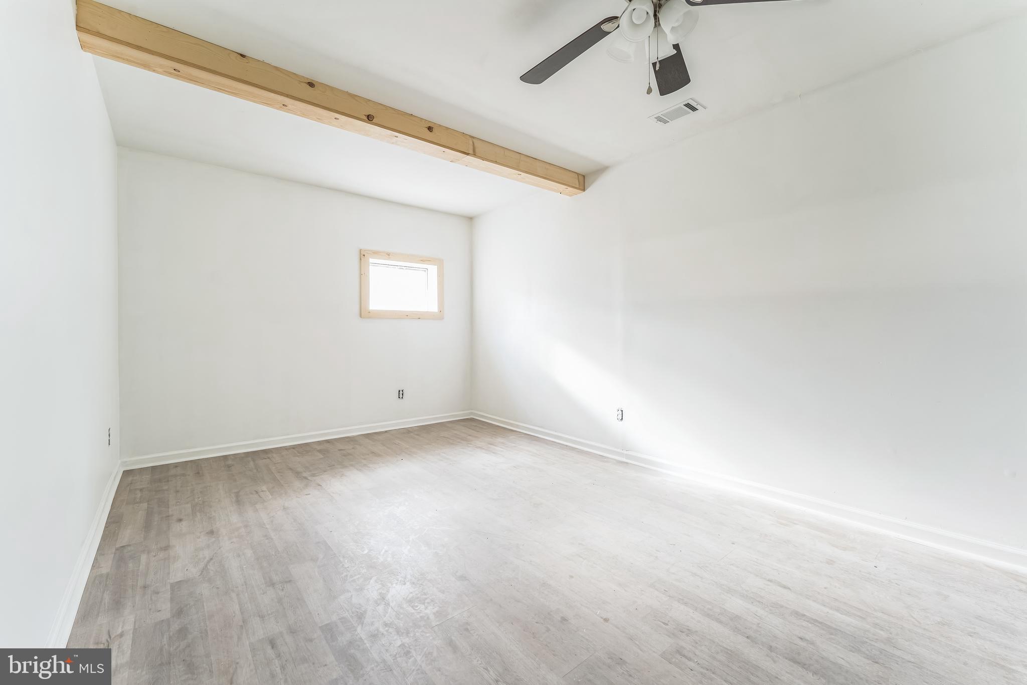 FORT ASHBY ROAD - Residential