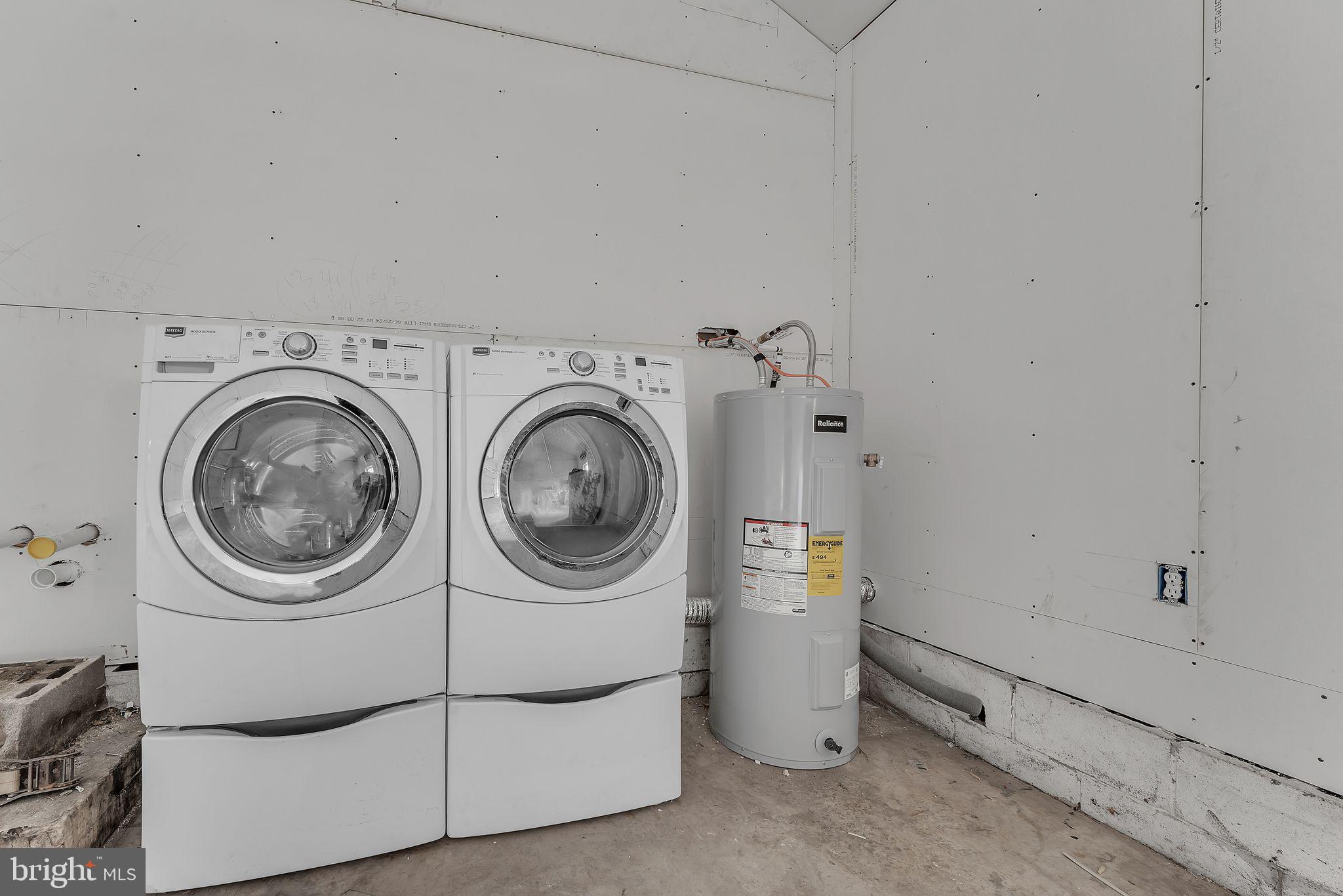 FORT ASHBY ROAD - Residential