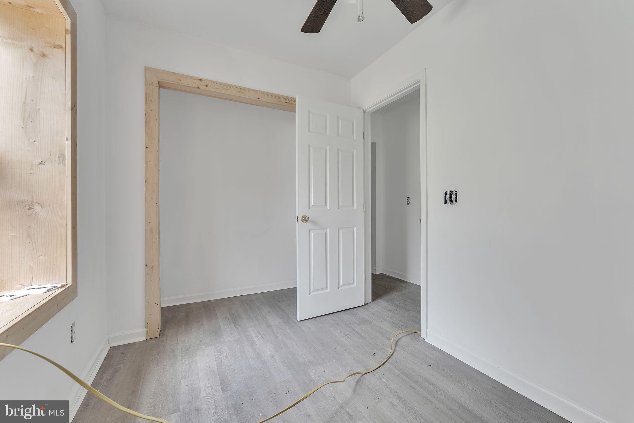 FORT ASHBY ROAD - Residential